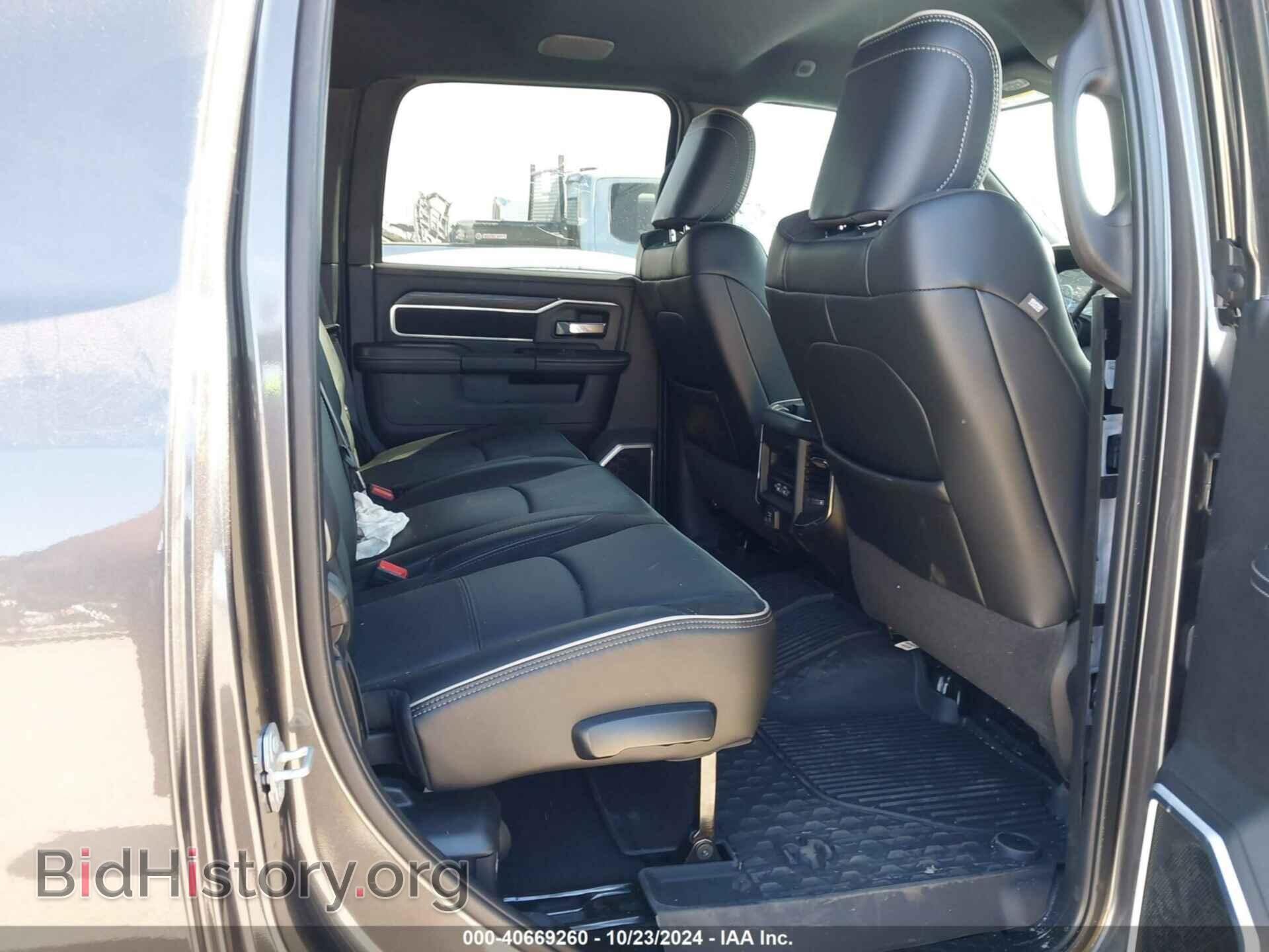 2024 RAM 2500 - VIN: 3C6UR5NL2RG315549 - Фото 8