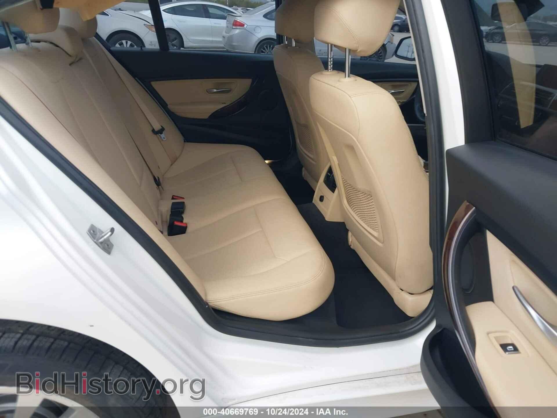 2017 BMW 320I - VIN: WBA8E5G3XHNU44659 - Фото 8
