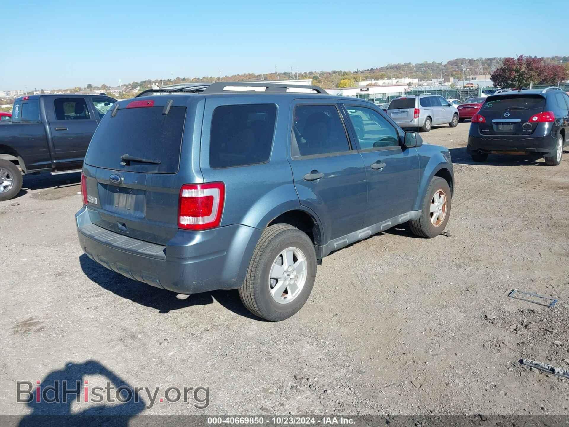 2010 FORD ESCAPE - VIN: 1FMCU0D70AKB29446 - Фото 4