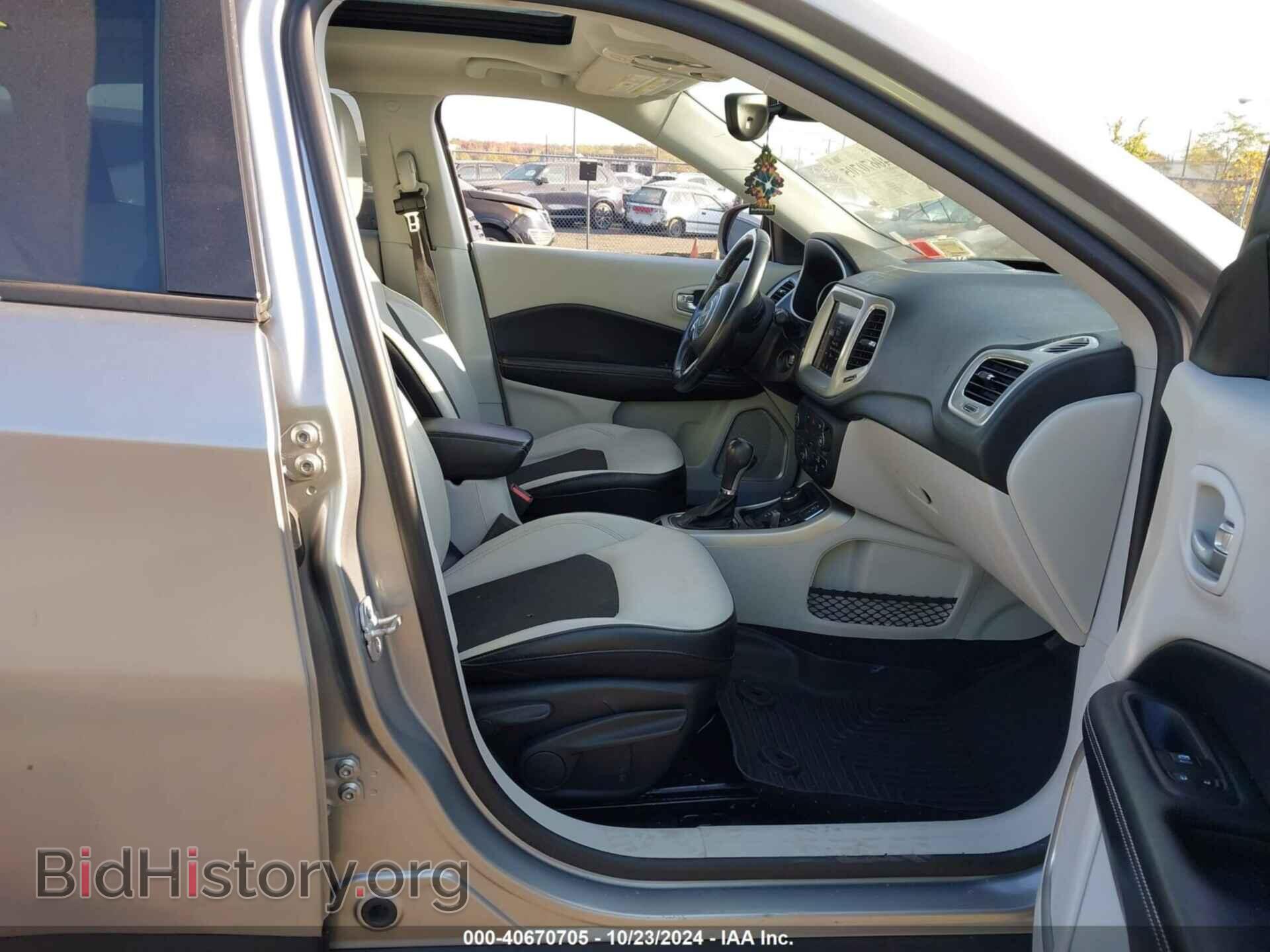 2018 JEEP COMPASS - VIN: 3C4NJDBBXJT222879 - Фото 5