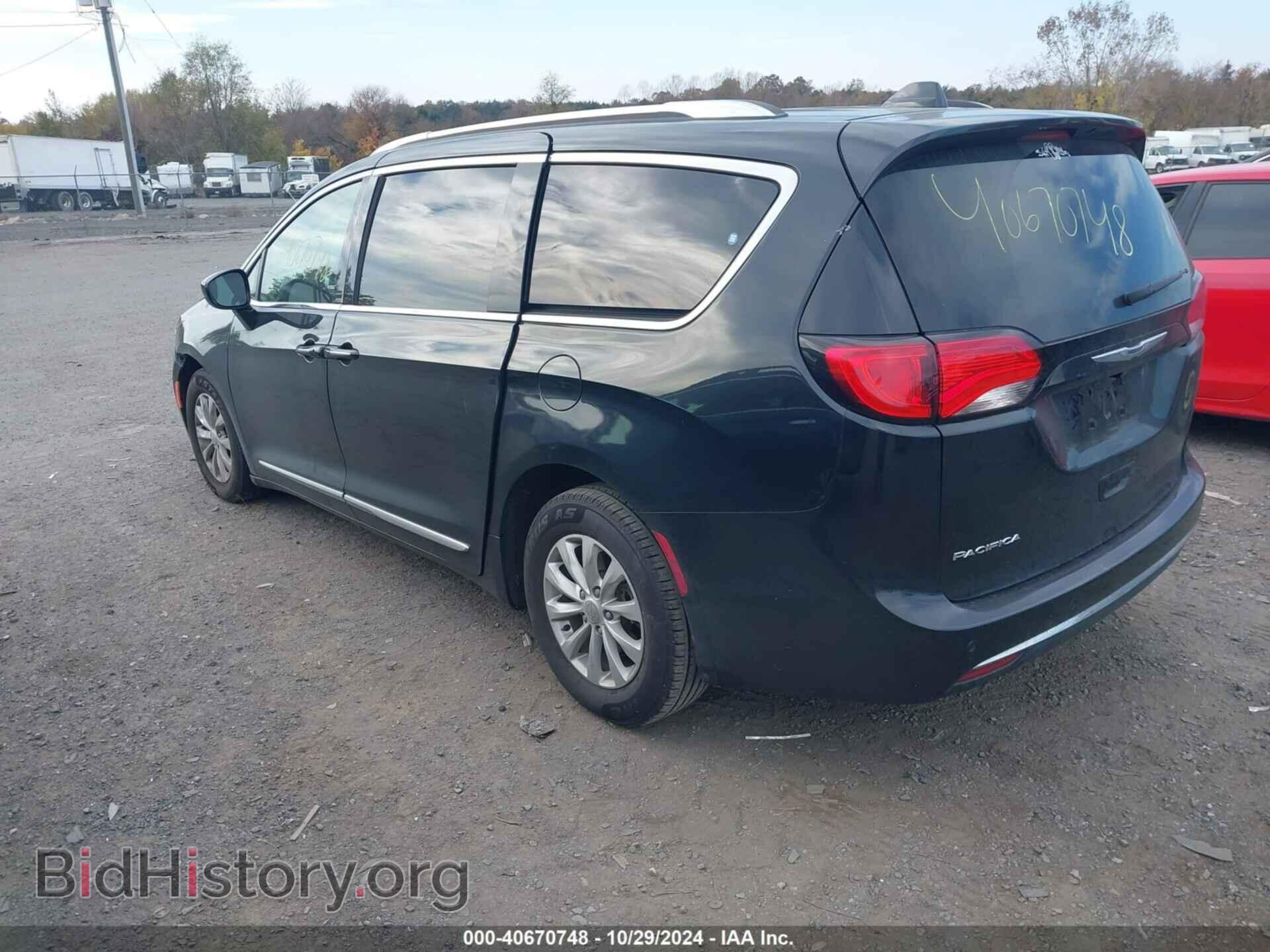 2019 CHRYSLER PACIFICA - VIN: 2C4RC1BG5KR714391 - Фото 3