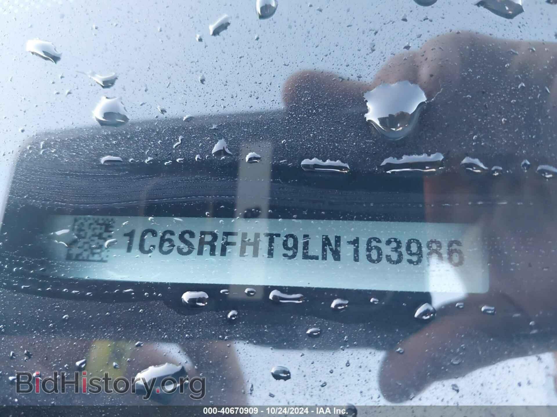 2020 RAM 1500 - VIN: 1C6SRFHT9LN163986 - Фото 9