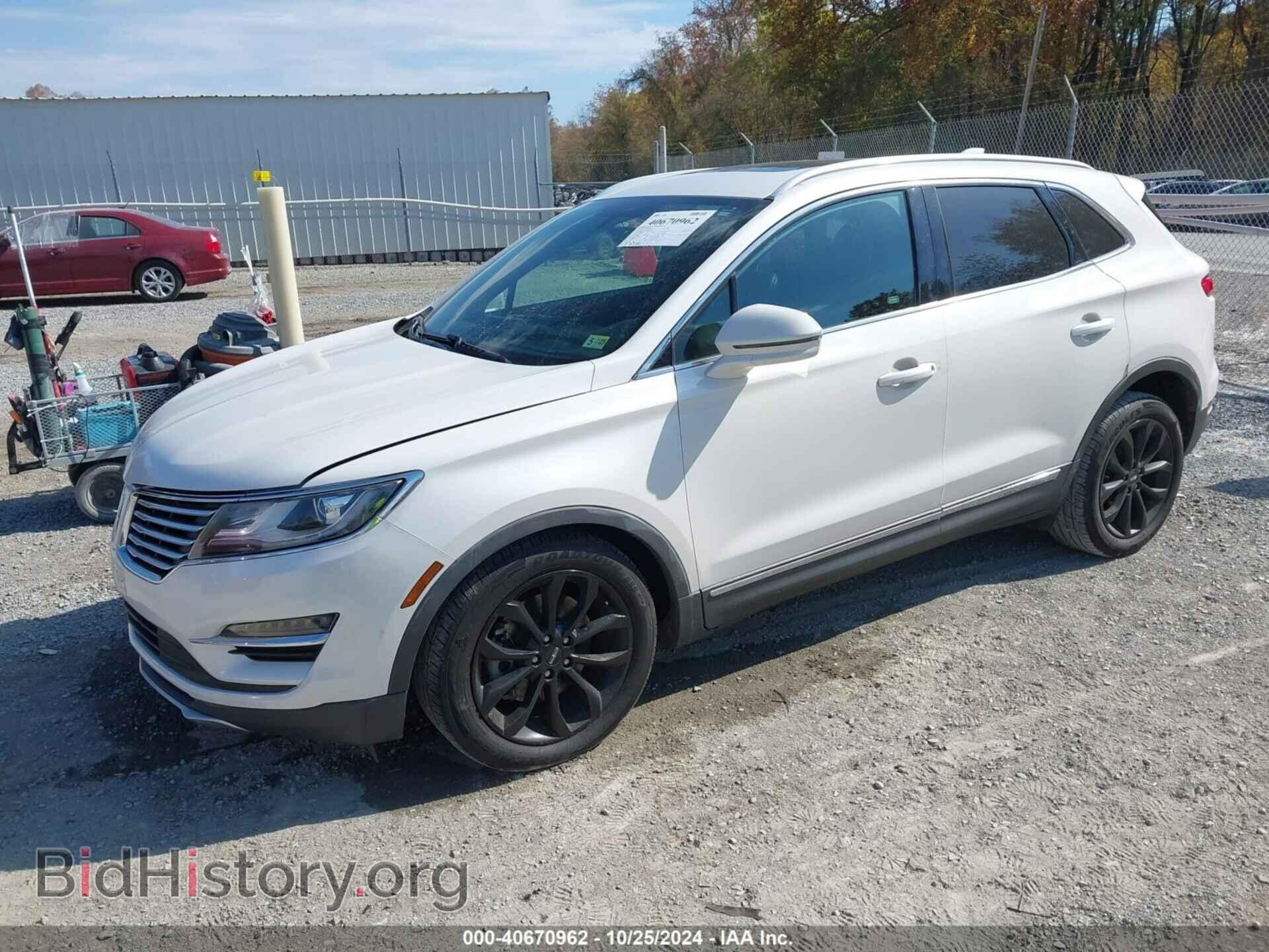 2017 LINCOLN MKC - VIN: 5LMCJ2C90HUL39824 - Фото 2
