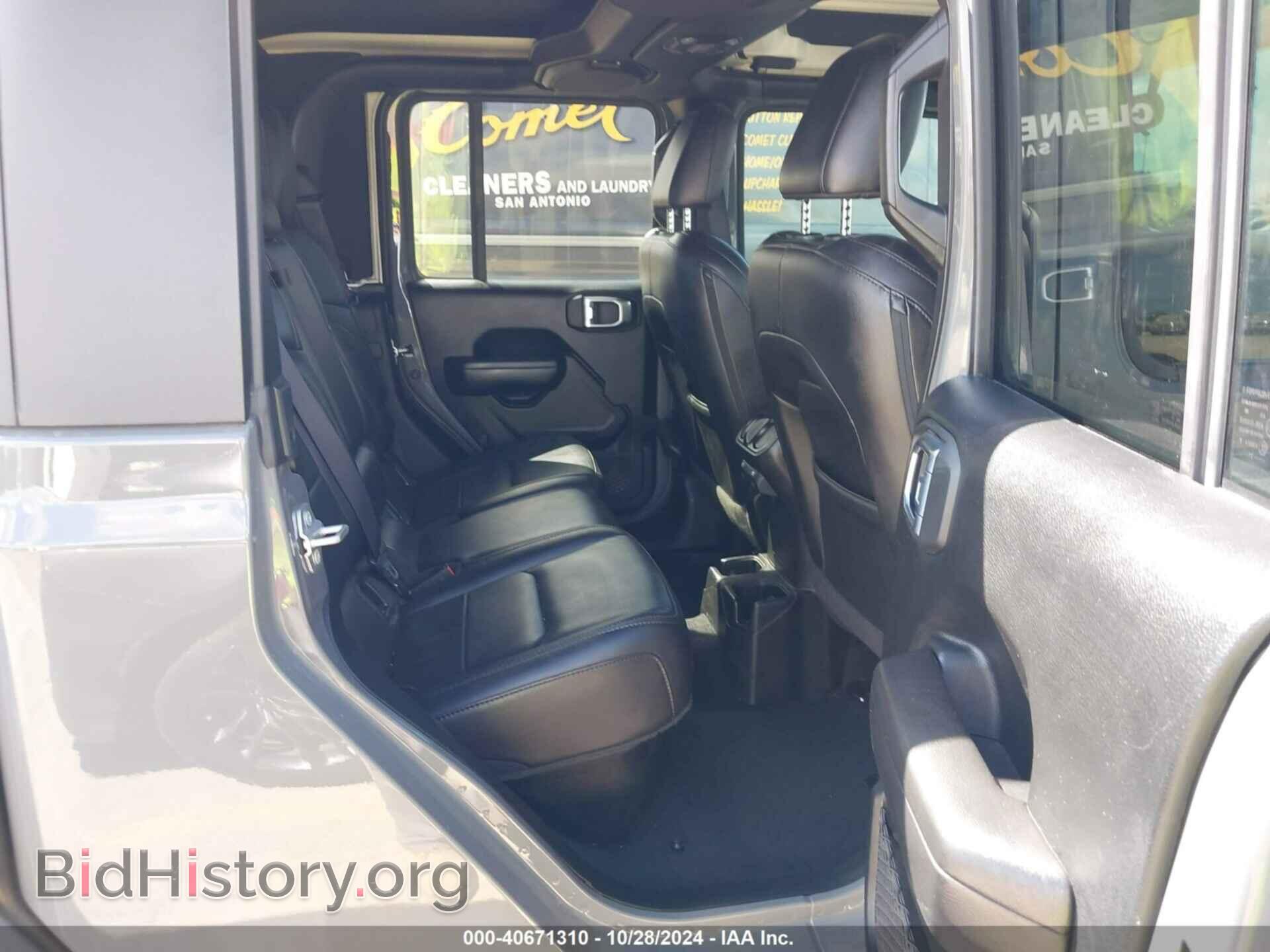 2021 JEEP GLADIATOR - VIN: 1C6HJTAG6ML559352 - Photo 8