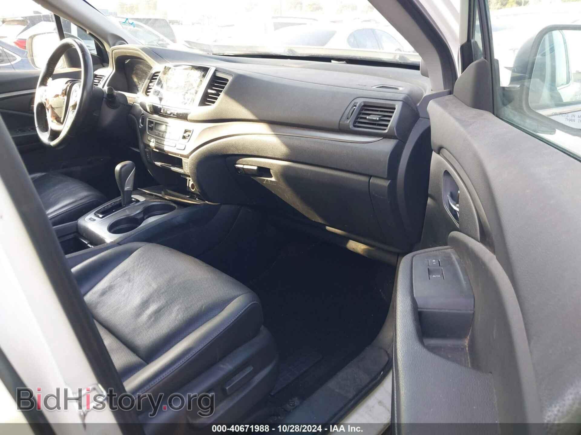 2017 HONDA RIDGELINE - VIN: 5FPYK3F64HB015499 - Фото 5
