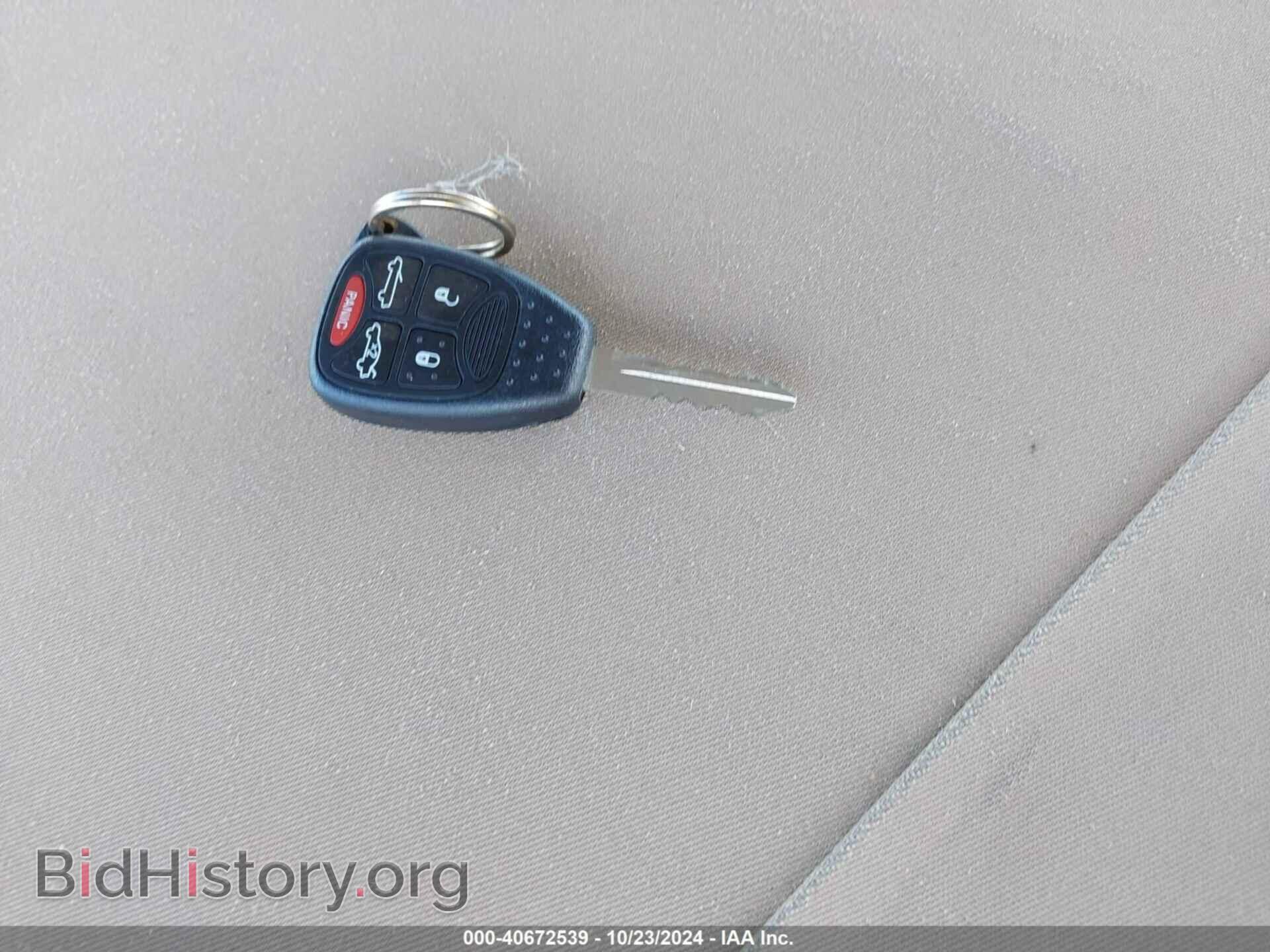 2012 CHRYSLER 200 - VIN: 1C3BCBEB2CN140536 - Фото 11