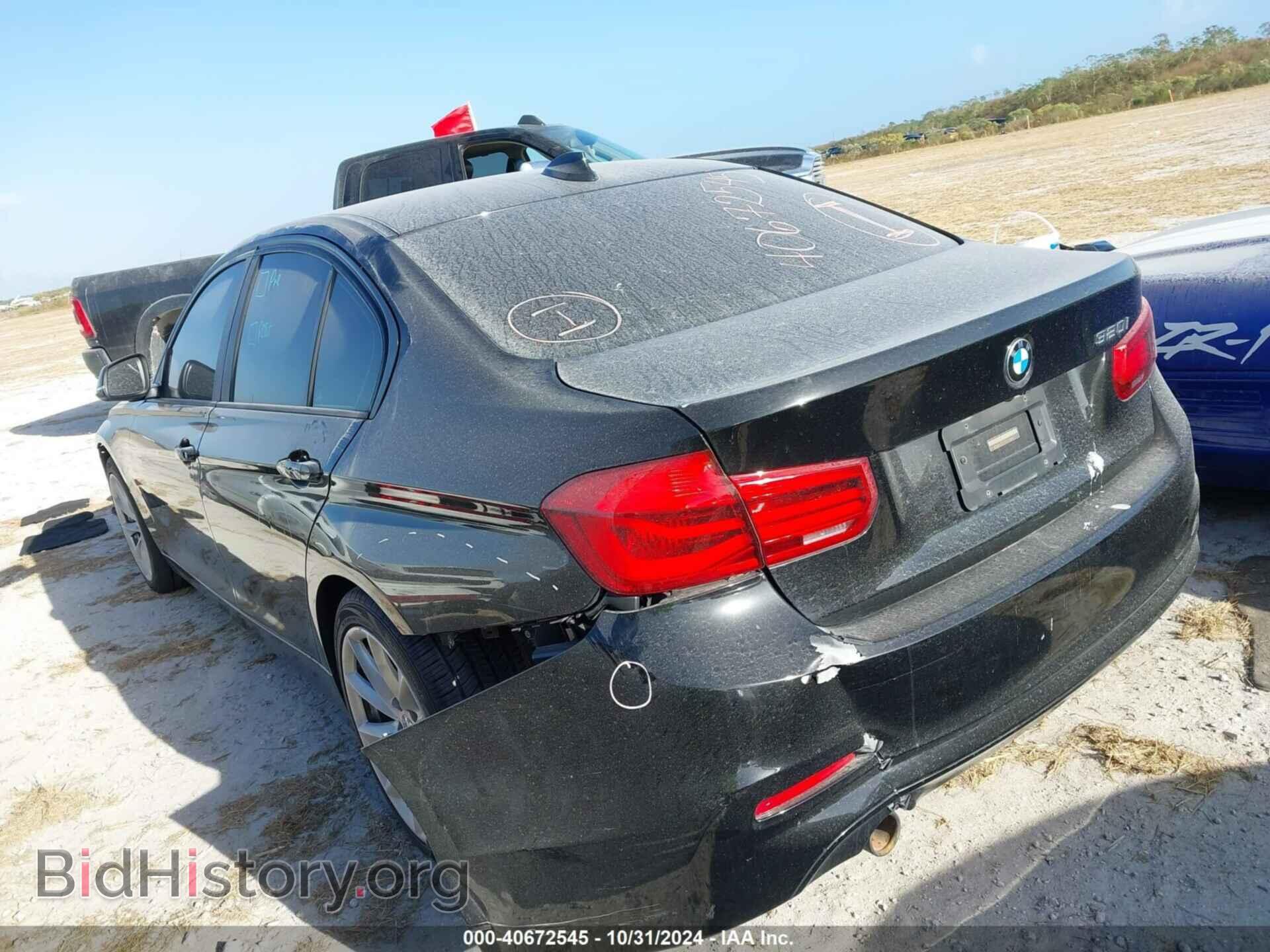 2018 BMW 320I - VIN: WBA8E1G54JNU93453 - Фото 3