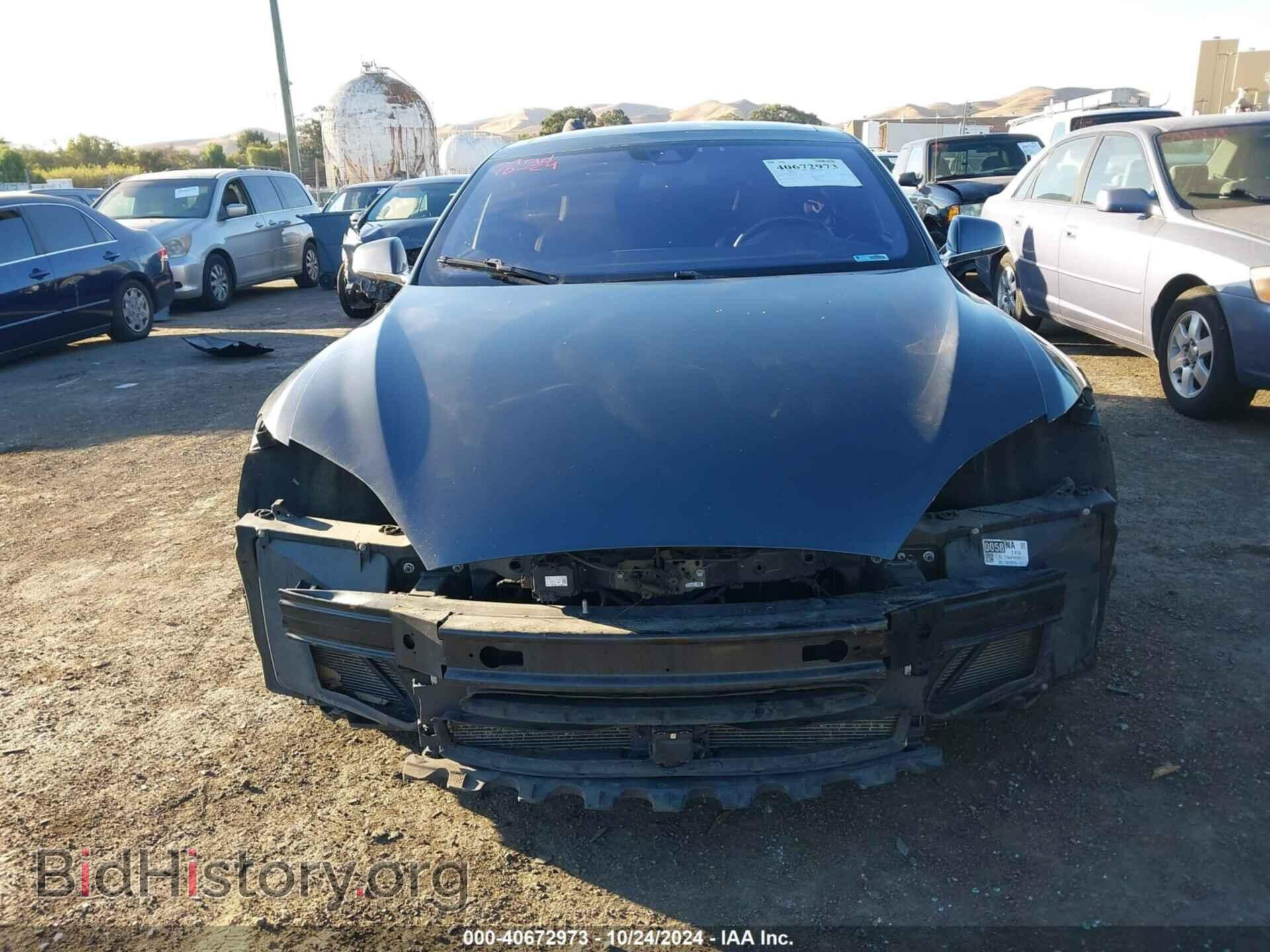 2015 TESLA MODEL S - VIN: 5YJSA1E28FF110066 - Фото 13