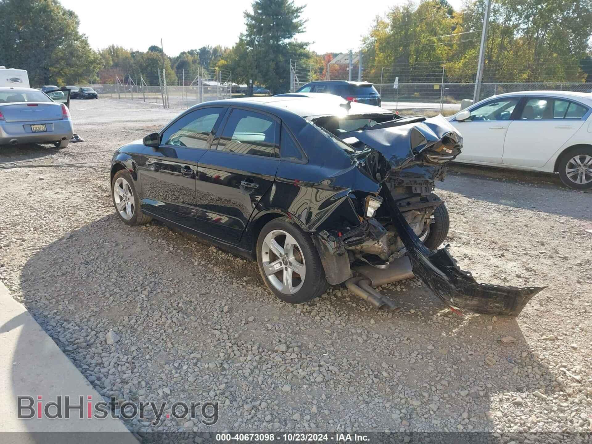 2017 AUDI A3 - VIN: WAUAUGFF0H1055547 - Фото 3