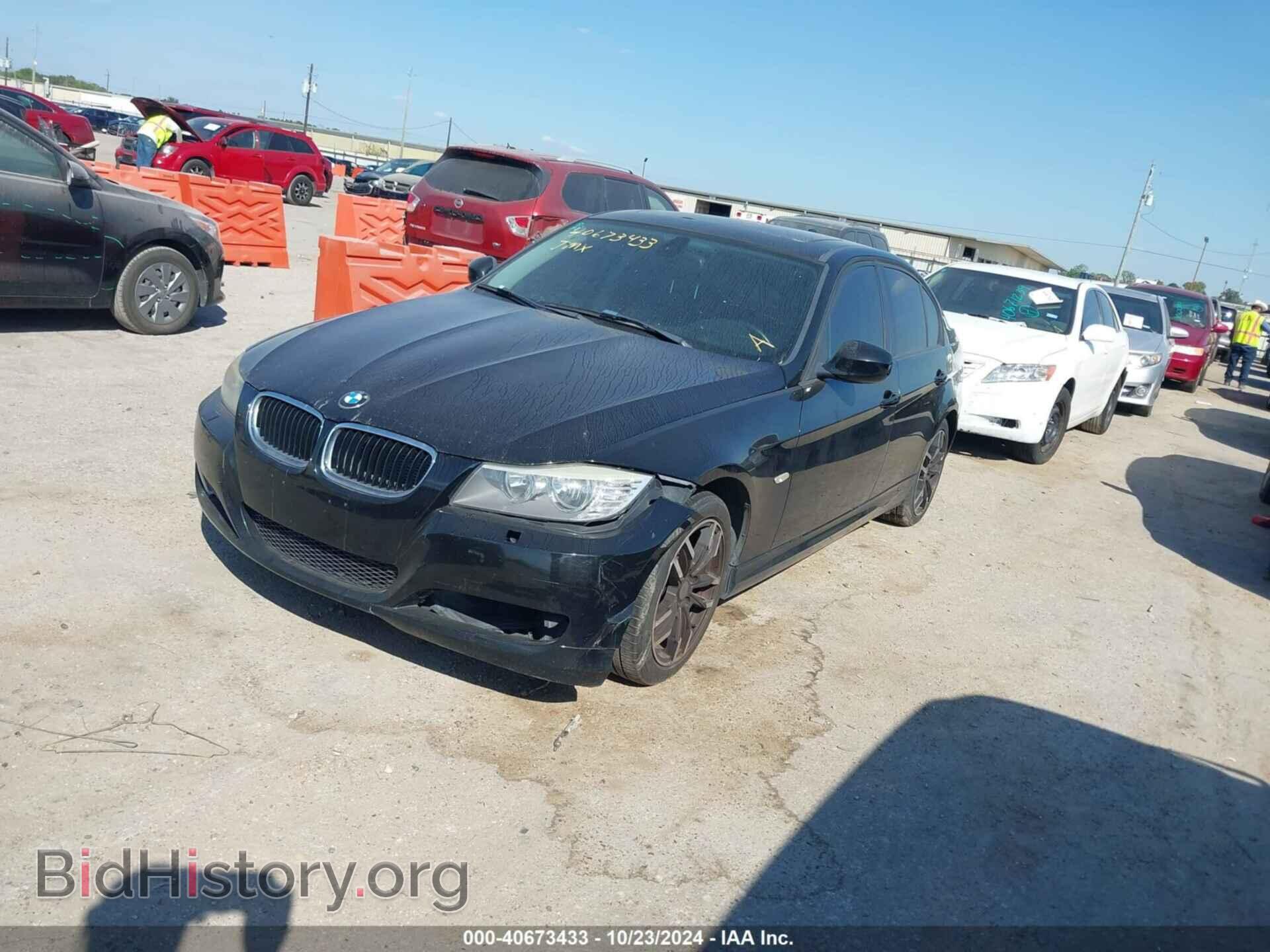 2011 BMW 328I - VIN: WBAPH7C54BA800902 - Фото 2