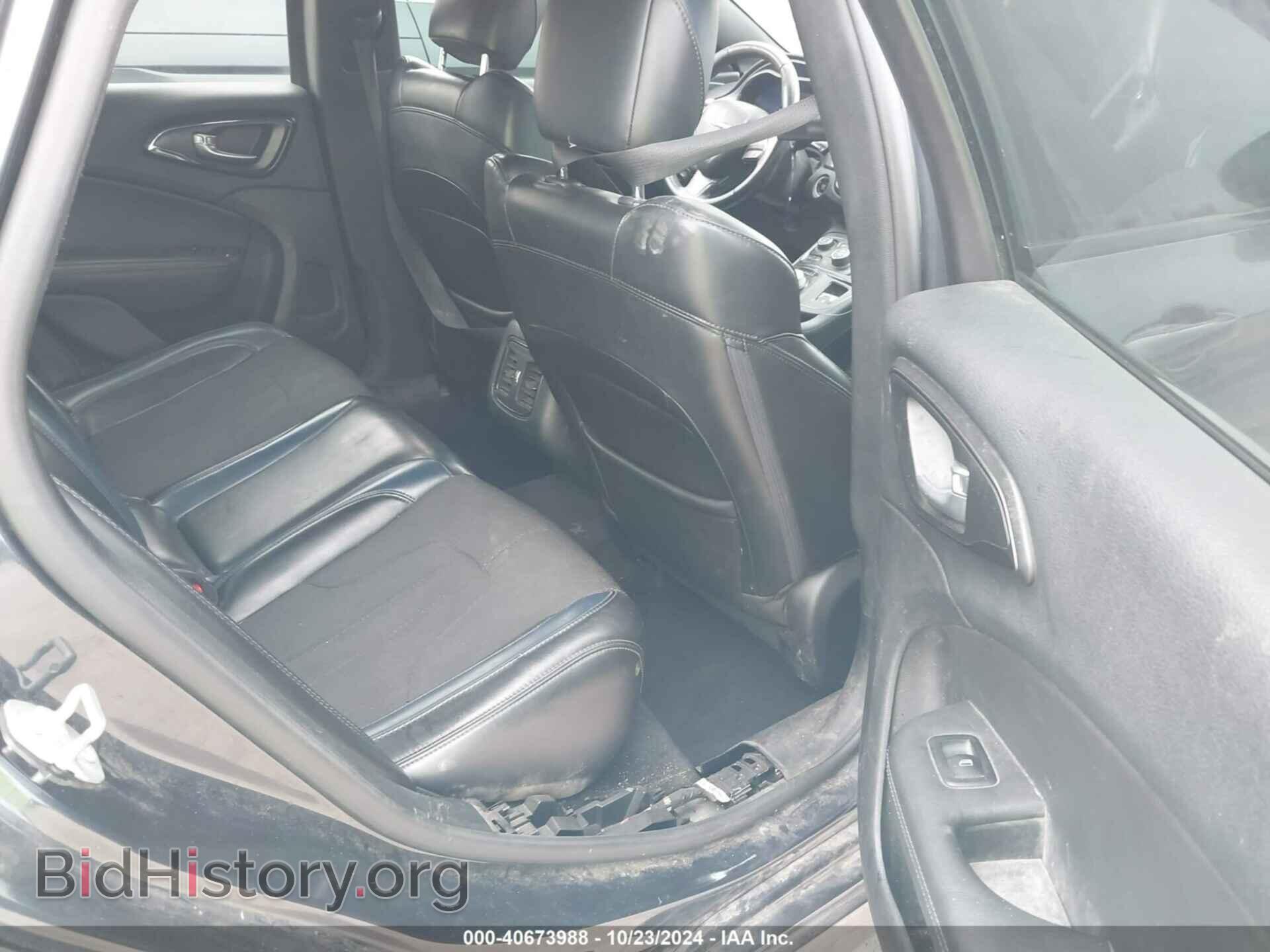 2016 CHRYSLER 200 - VIN: 1C3CCCBB3GN175090 - Фото 8