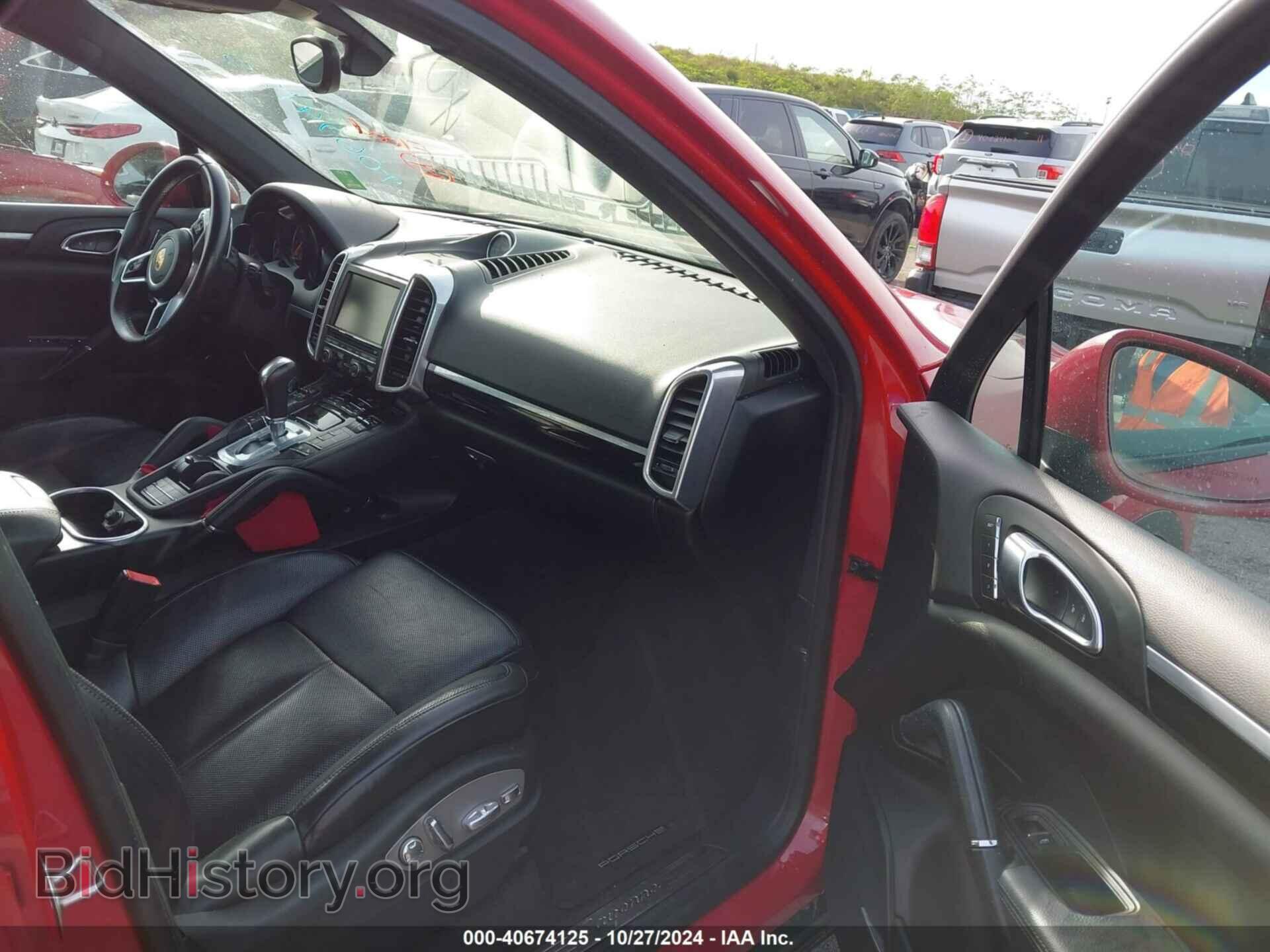 2016 PORSCHE CAYENNE - VIN: WP1AA2A20GKA15088 - Фото 5