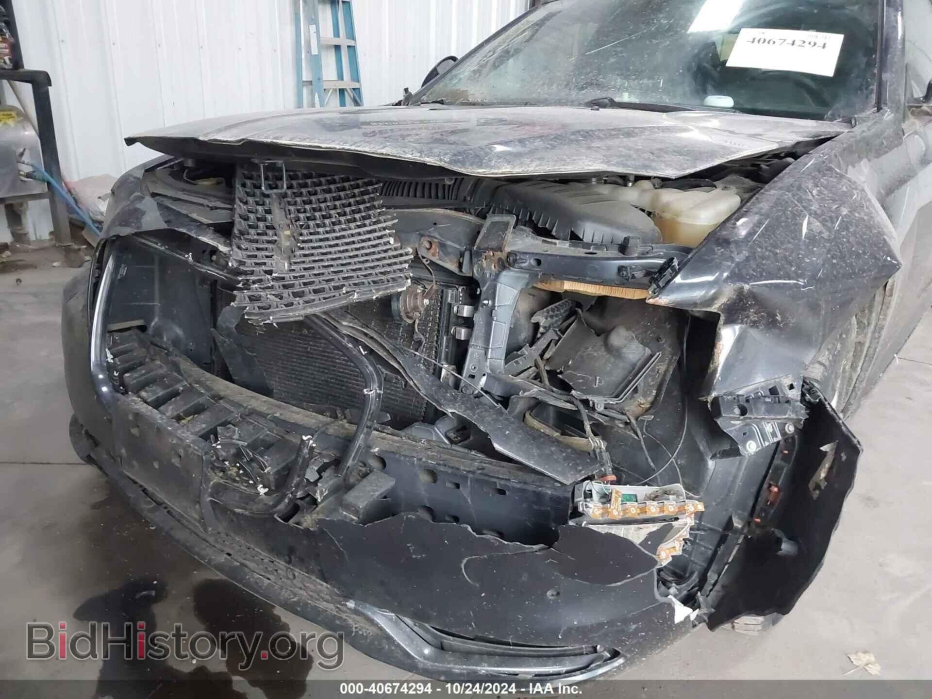 2016 CHRYSLER 300 - VIN: 2C3CCAGG8GH283044 - Фото 6