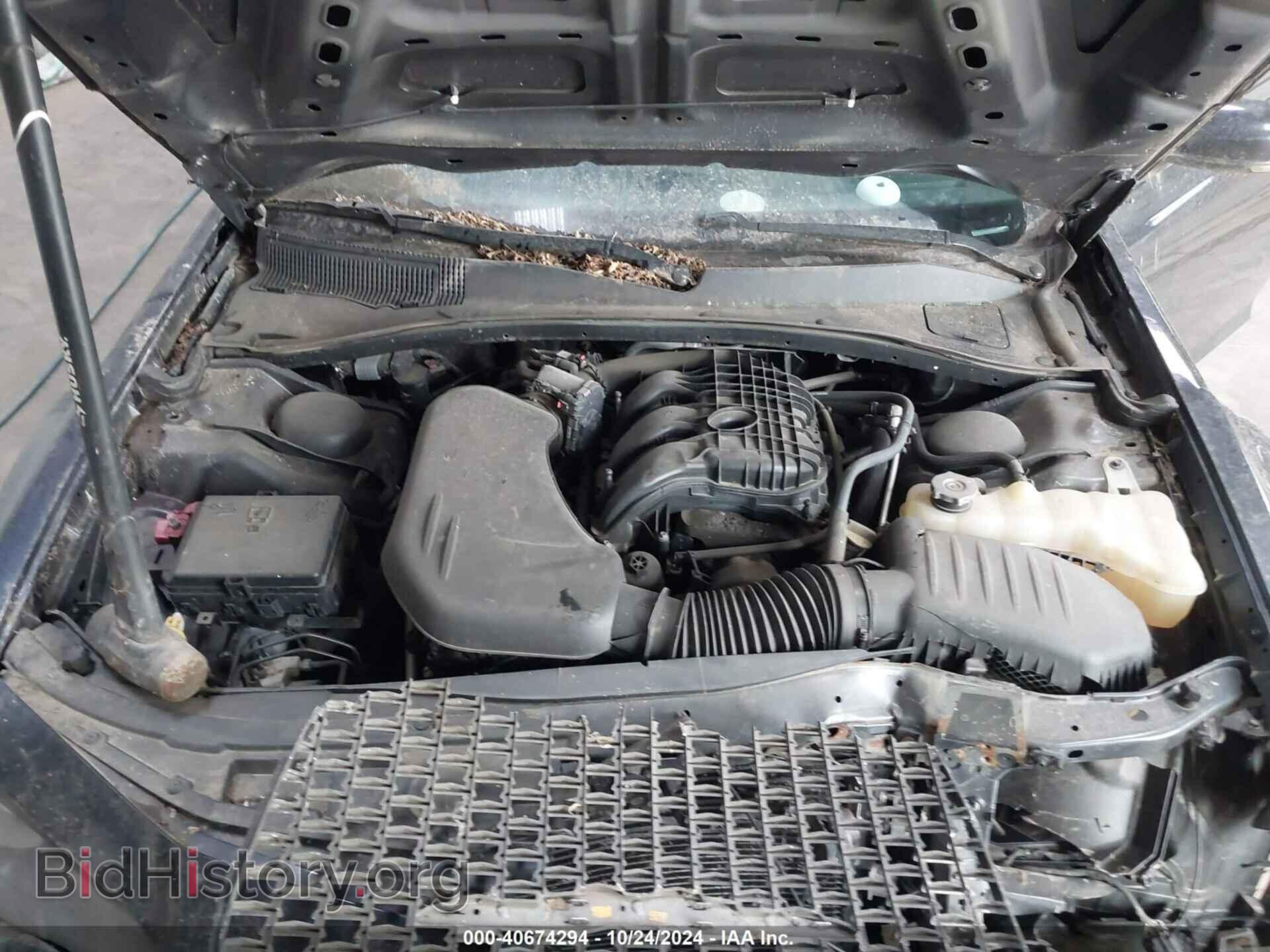 2016 CHRYSLER 300 - VIN: 2C3CCAGG8GH283044 - Фото 10
