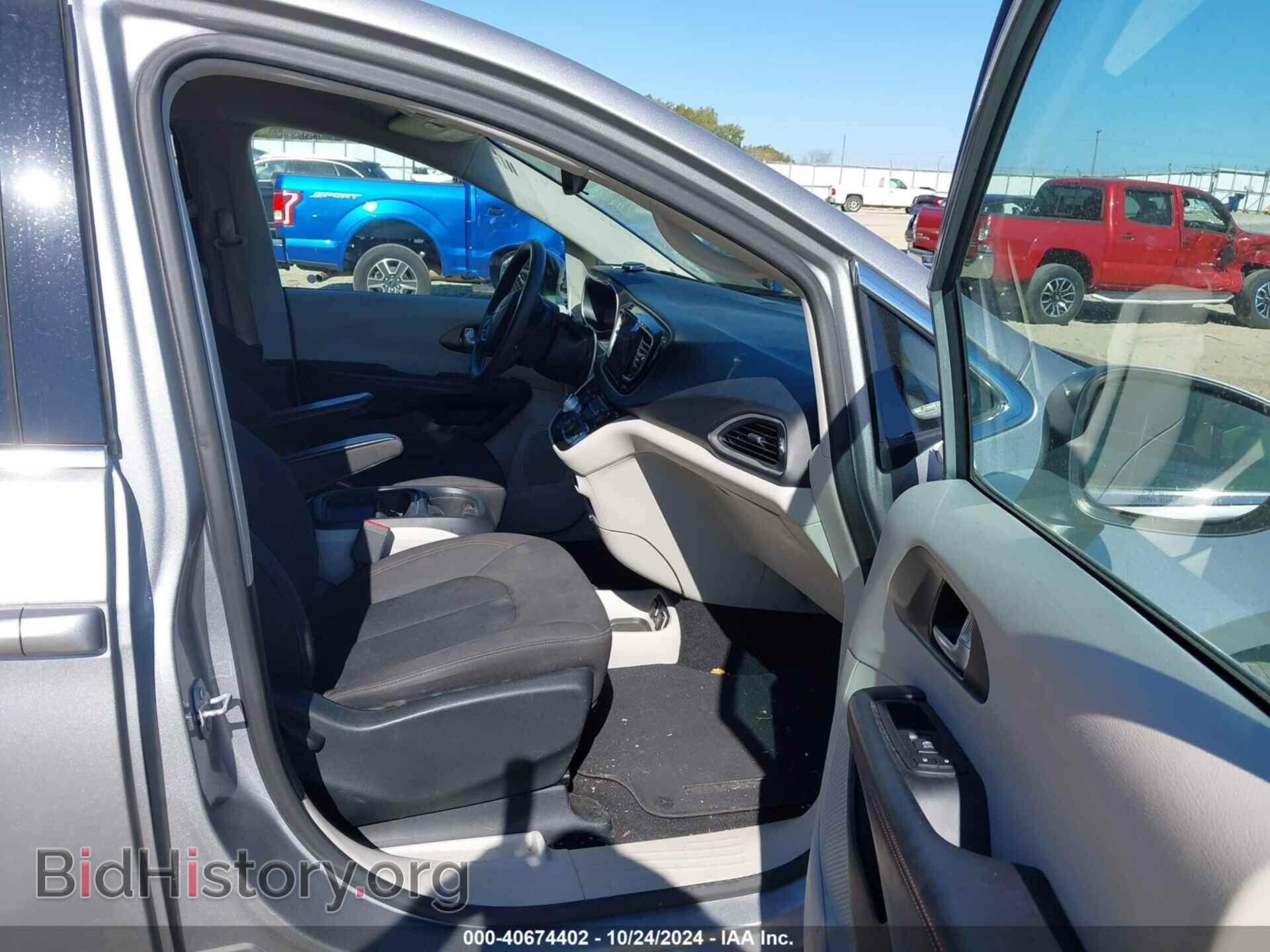 2017 CHRYSLER PACIFICA - VIN: 2C4RC1BG6HR768579 - Фото 5