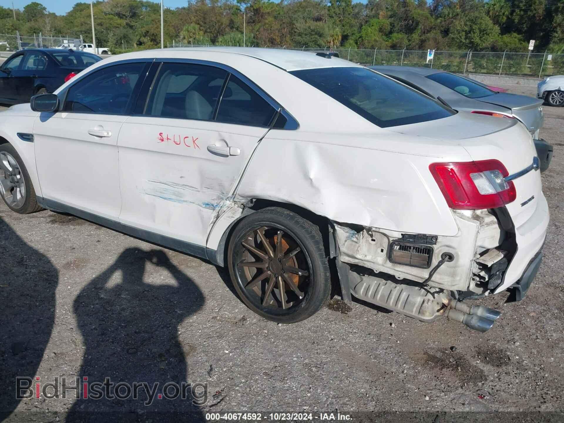 2010 FORD TAURUS - VIN: 1FAHP2EW0AG122475 - Фото 3