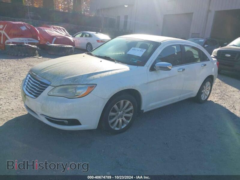 2013 Chrysler 200 (VIN 1C3CCBCG3DN760820) — photo 2 of 11