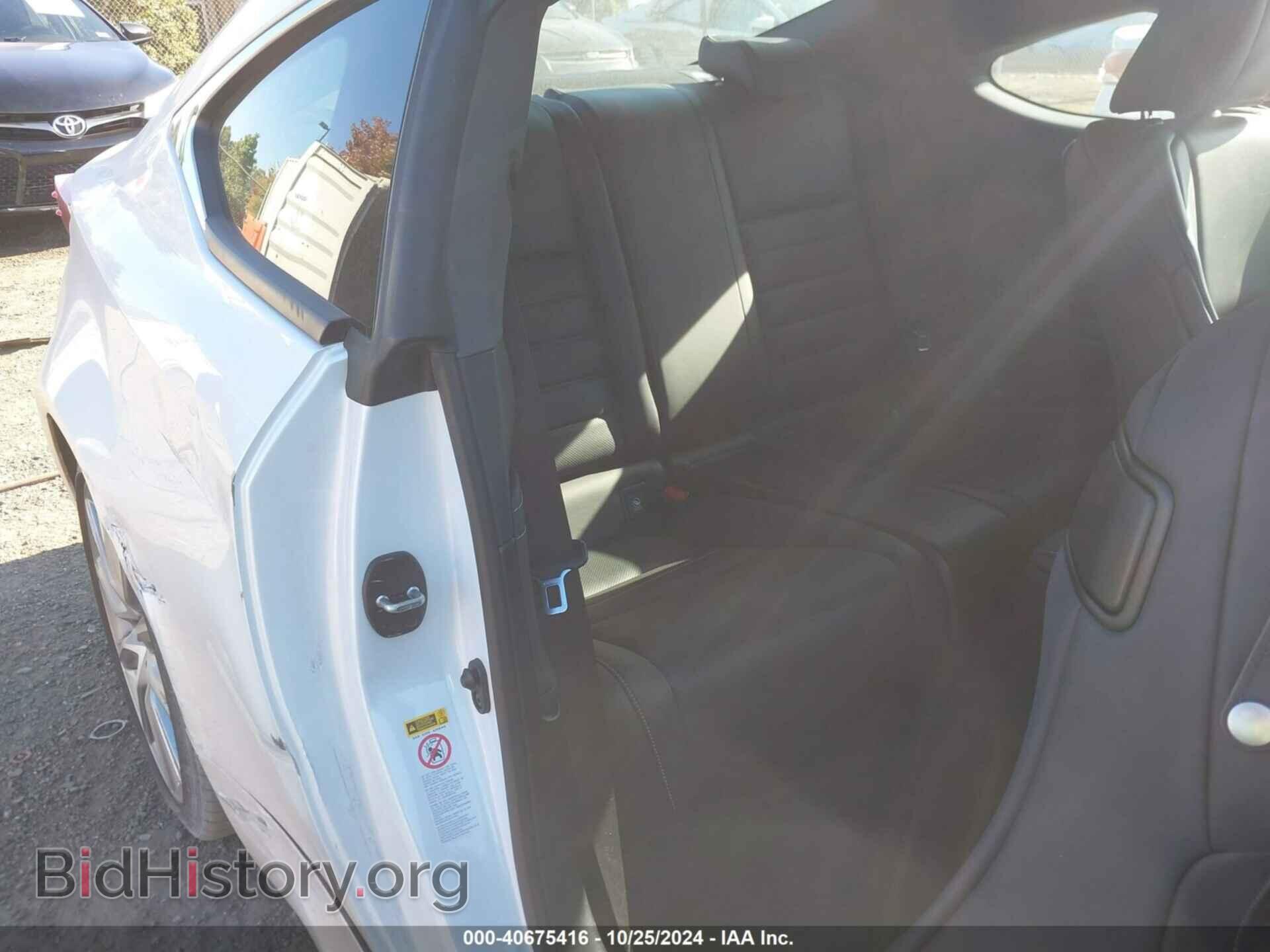 2016 LEXUS RC 350 - VIN: JTHHE5BCXG5012404 - Фото 8