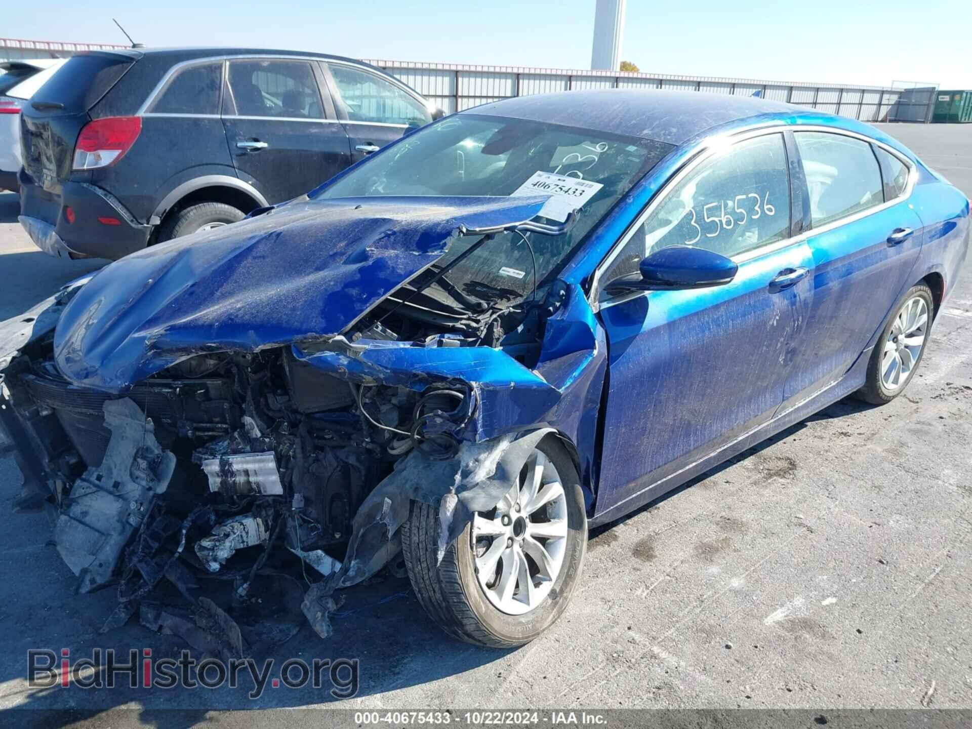 2015 CHRYSLER 200 - VIN: 1C3CCCCB7FN562111 - Photo 2