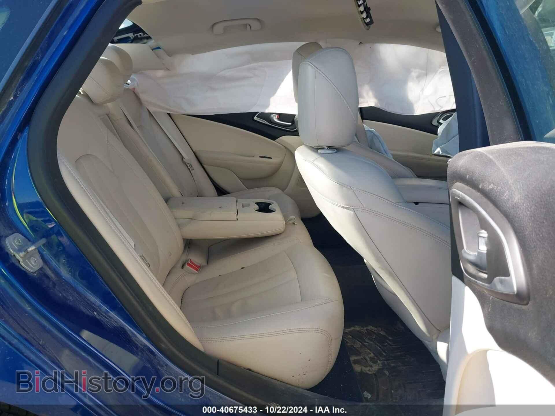 2015 CHRYSLER 200 - VIN: 1C3CCCCB7FN562111 - Photo 8