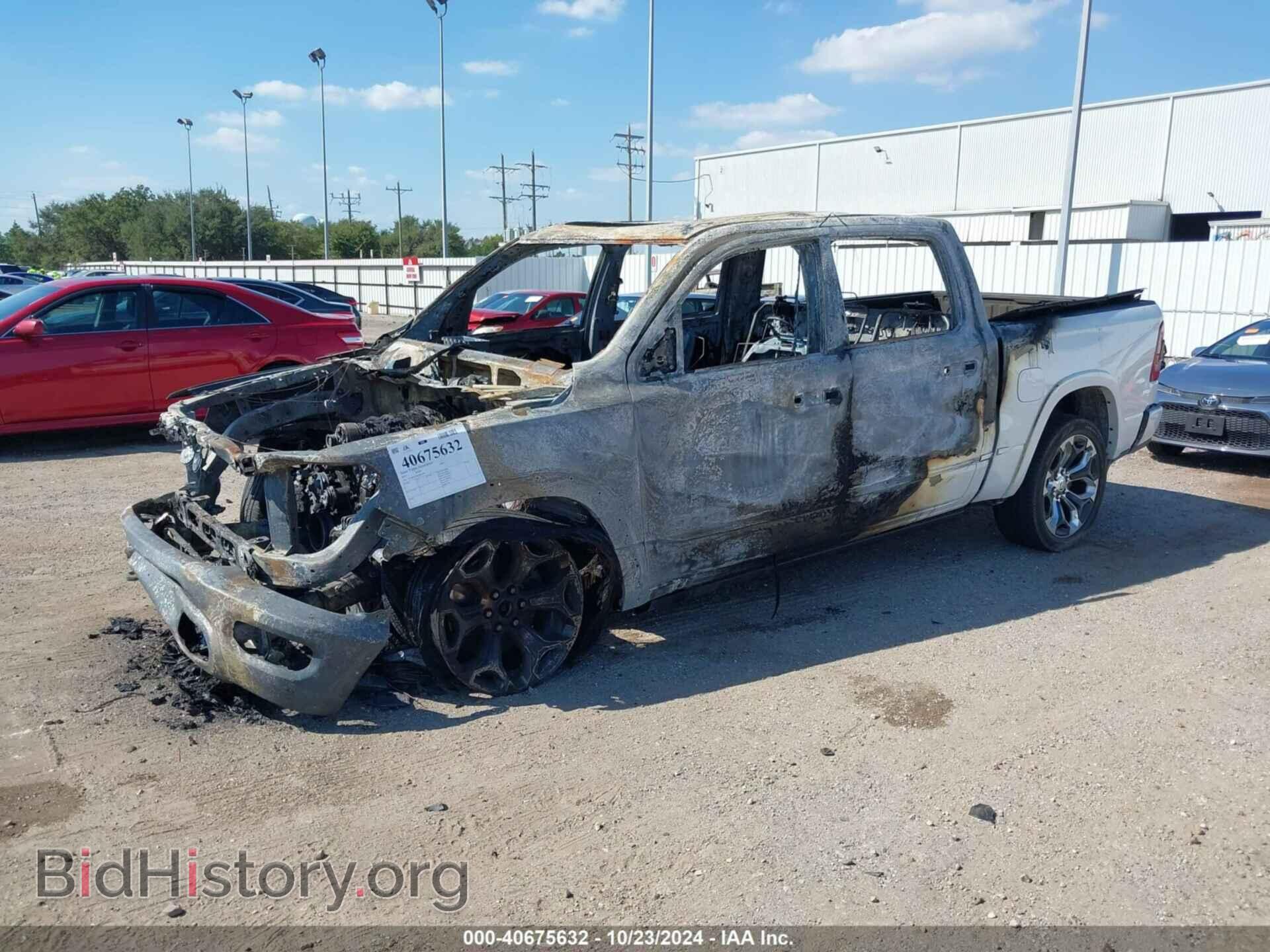 2019 RAM 1500 - VIN: 1C6SRFHT0KN889590 - Фото 2