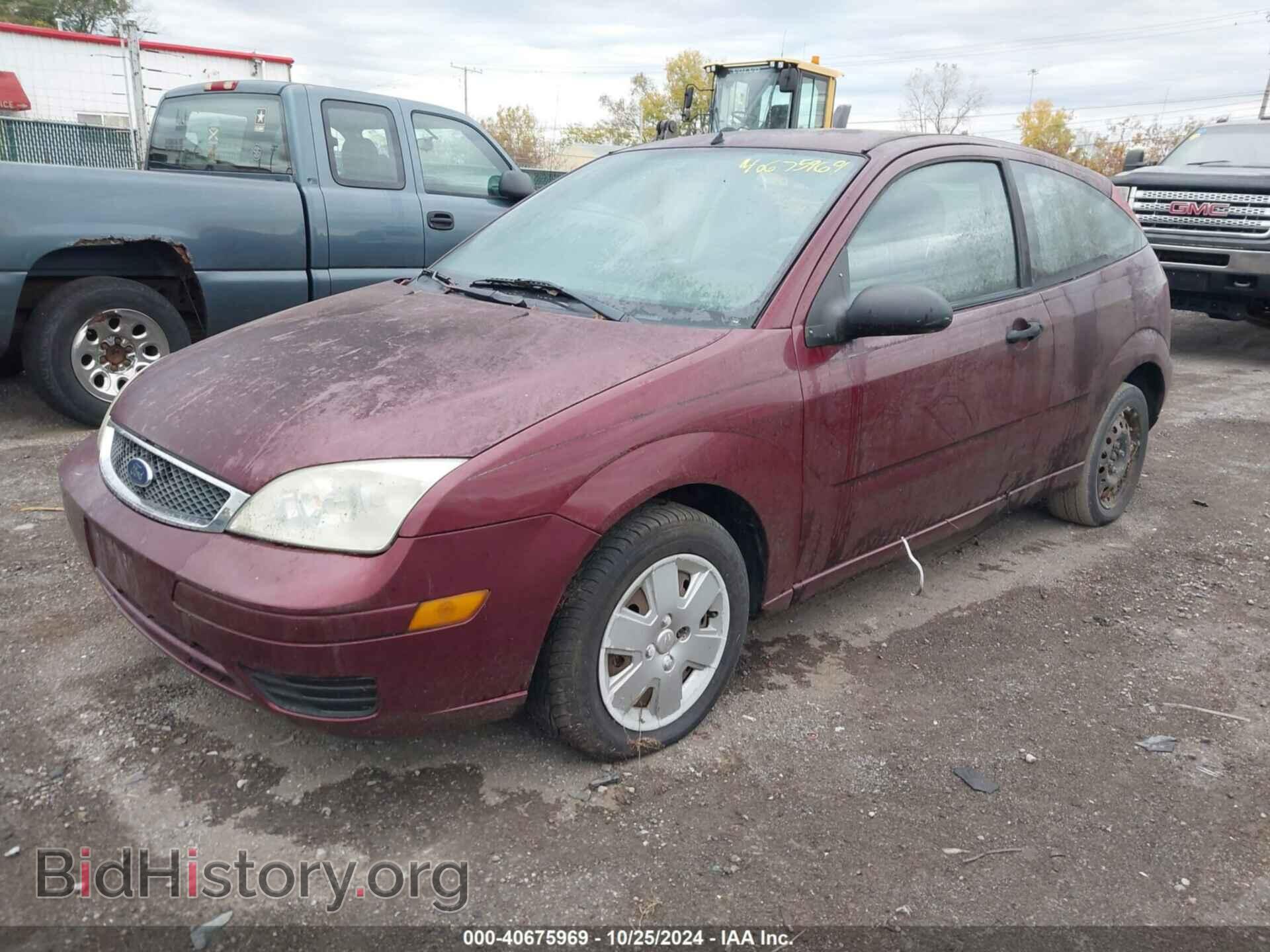 2007 FORD FOCUS - VIN: 1FAFP31N17W307580 - Фото 2