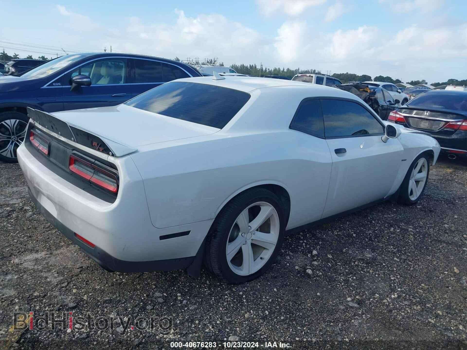 2018 DODGE CHALLENGER - VIN: 2C3CDZBT0JH182894 - Фото 4