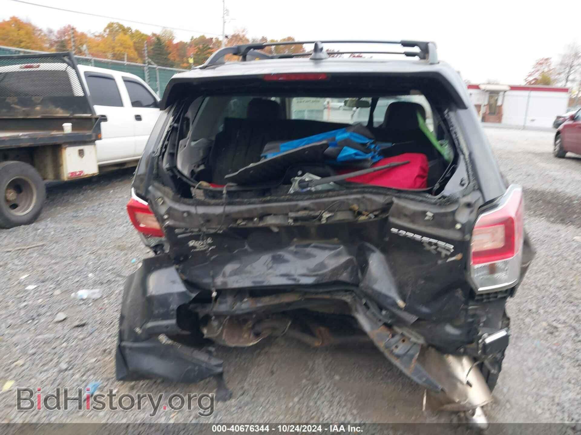 2017 SUBARU FORESTER - VIN: JF2SJGWC4HH536318 - Фото 18