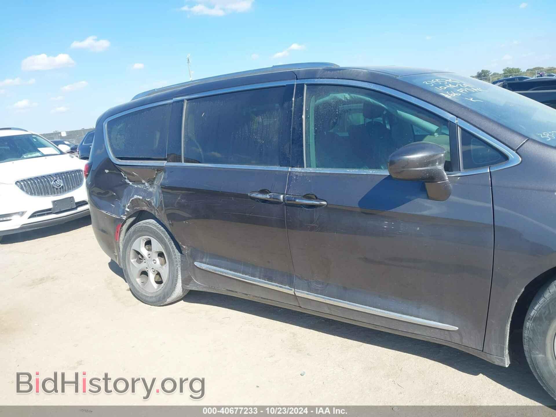2017 CHRYSLER PACIFICA - VIN: 2C4RC1EG9HR643832 - Photo 6