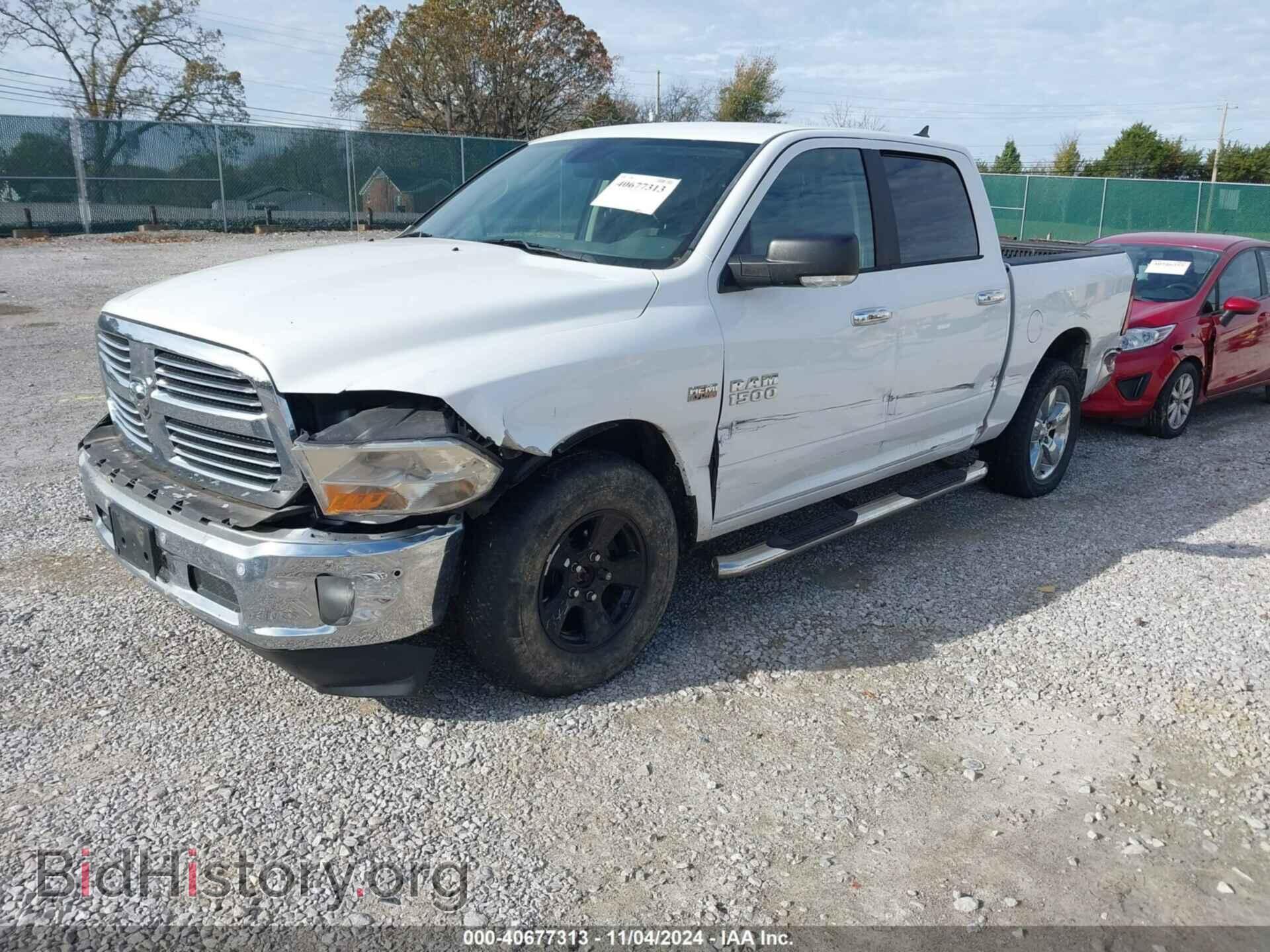 2017 RAM 1500 - VIN: 1C6RR7LT1HS627146 - Фото 2