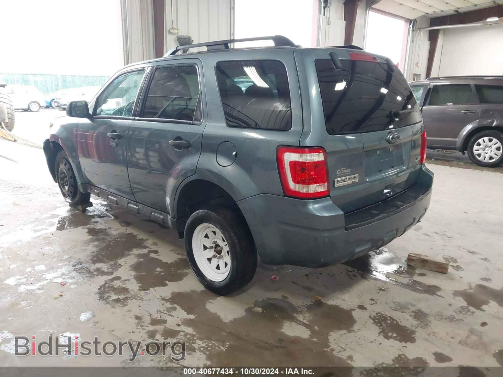2010 FORD ESCAPE - VIN: 1FMCU9DG6AKC83552 - Фото 3