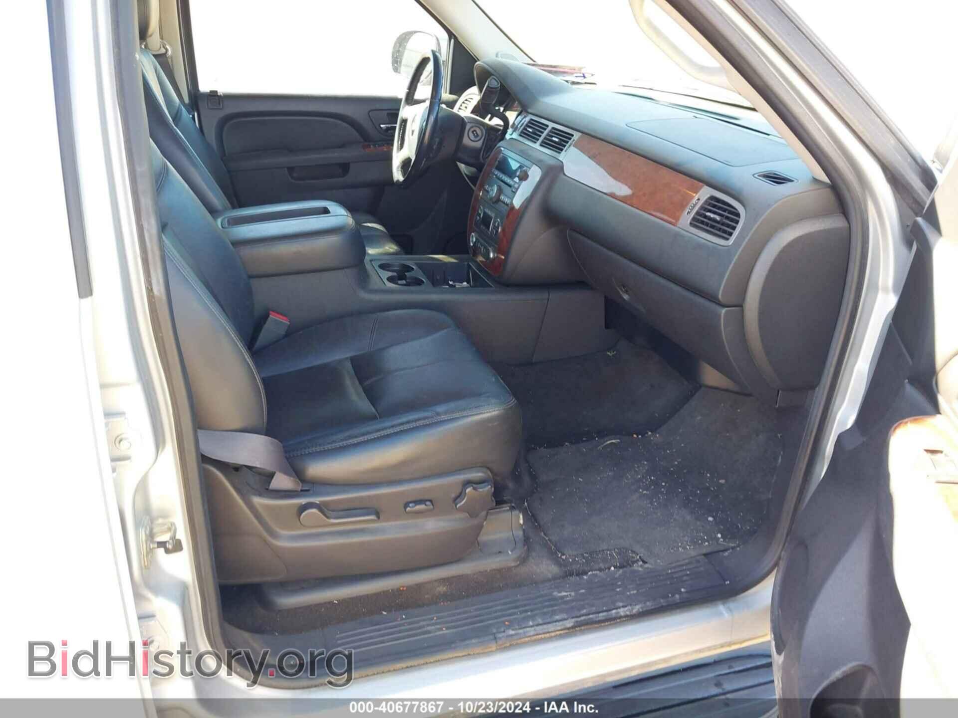 2011 CHEVROLET AVALANCHE 1500 - VIN: 3GNTKFE34BG321929 - Фото 5