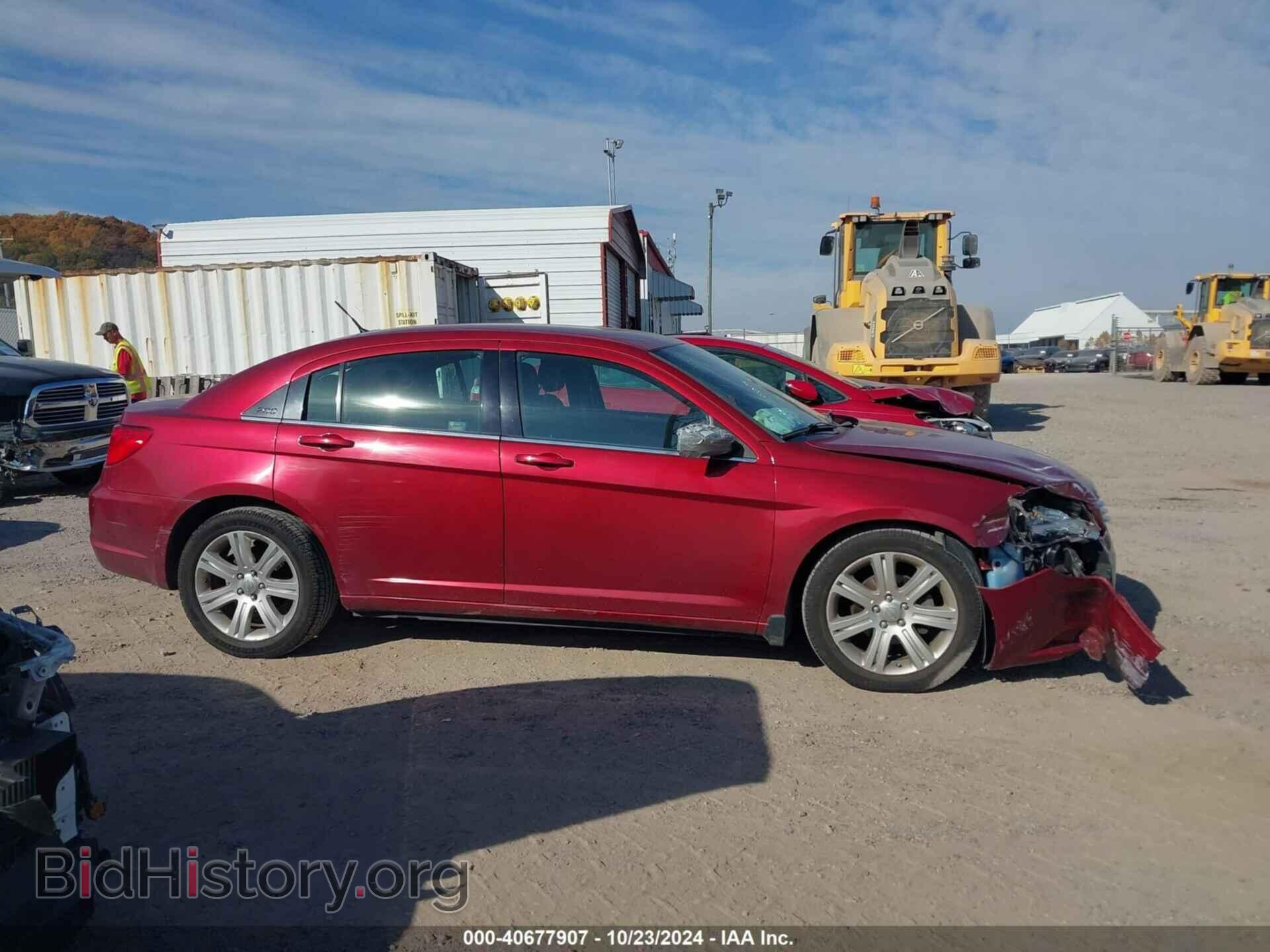 2013 CHRYSLER 200 - VIN: 1C3CCBAB1DN763402 - Photo 13