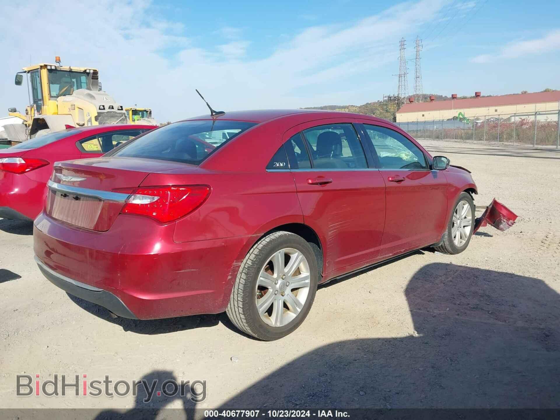 2013 CHRYSLER 200 - VIN: 1C3CCBAB1DN763402 - Photo 4