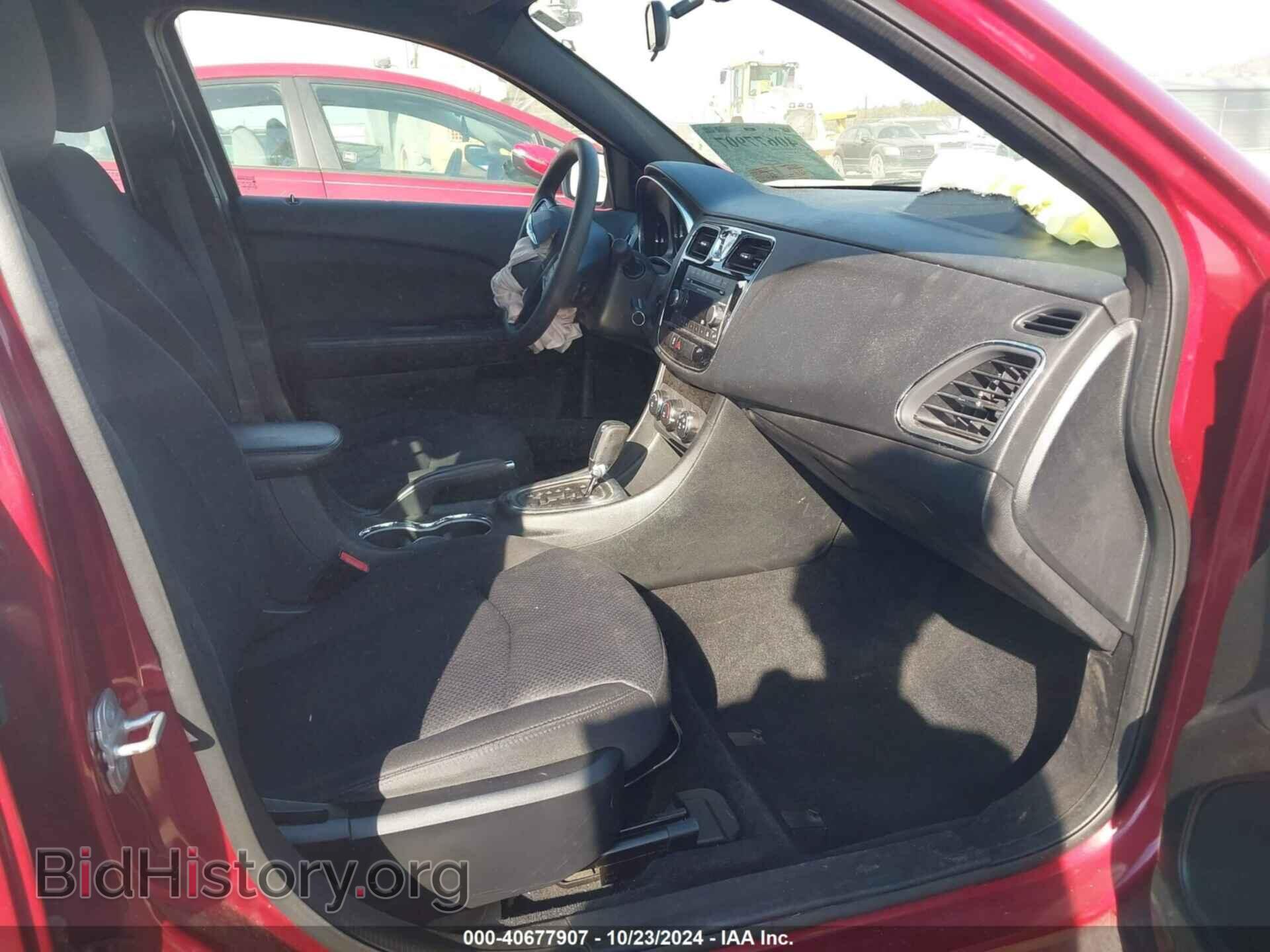 2013 CHRYSLER 200 - VIN: 1C3CCBAB1DN763402 - Photo 5