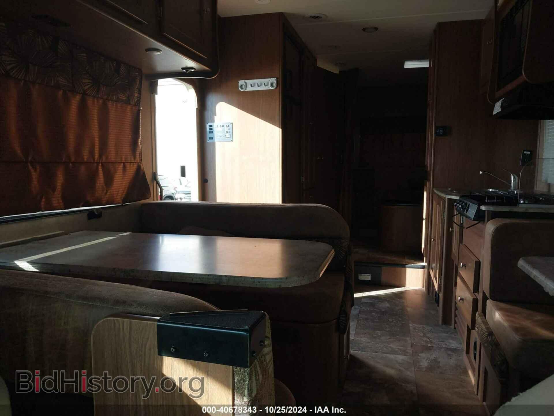 2015 FORD E-350 CUTAWAY - VIN: 1FDWE3FS2FDA27073 - Фото 6