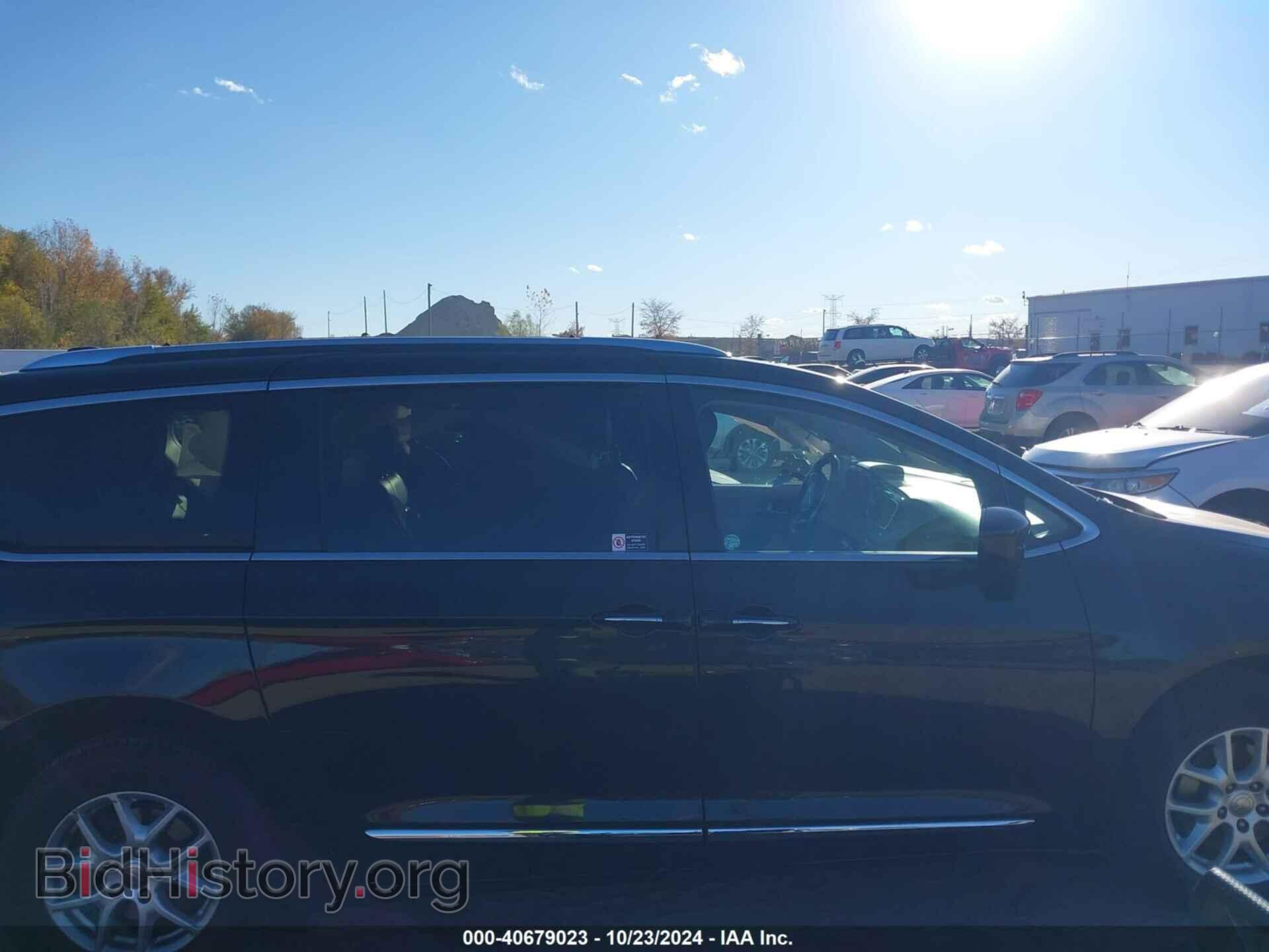 2020 CHRYSLER PACIFICA - VIN: 2C4RC1BG9LR130982 - Фото 13