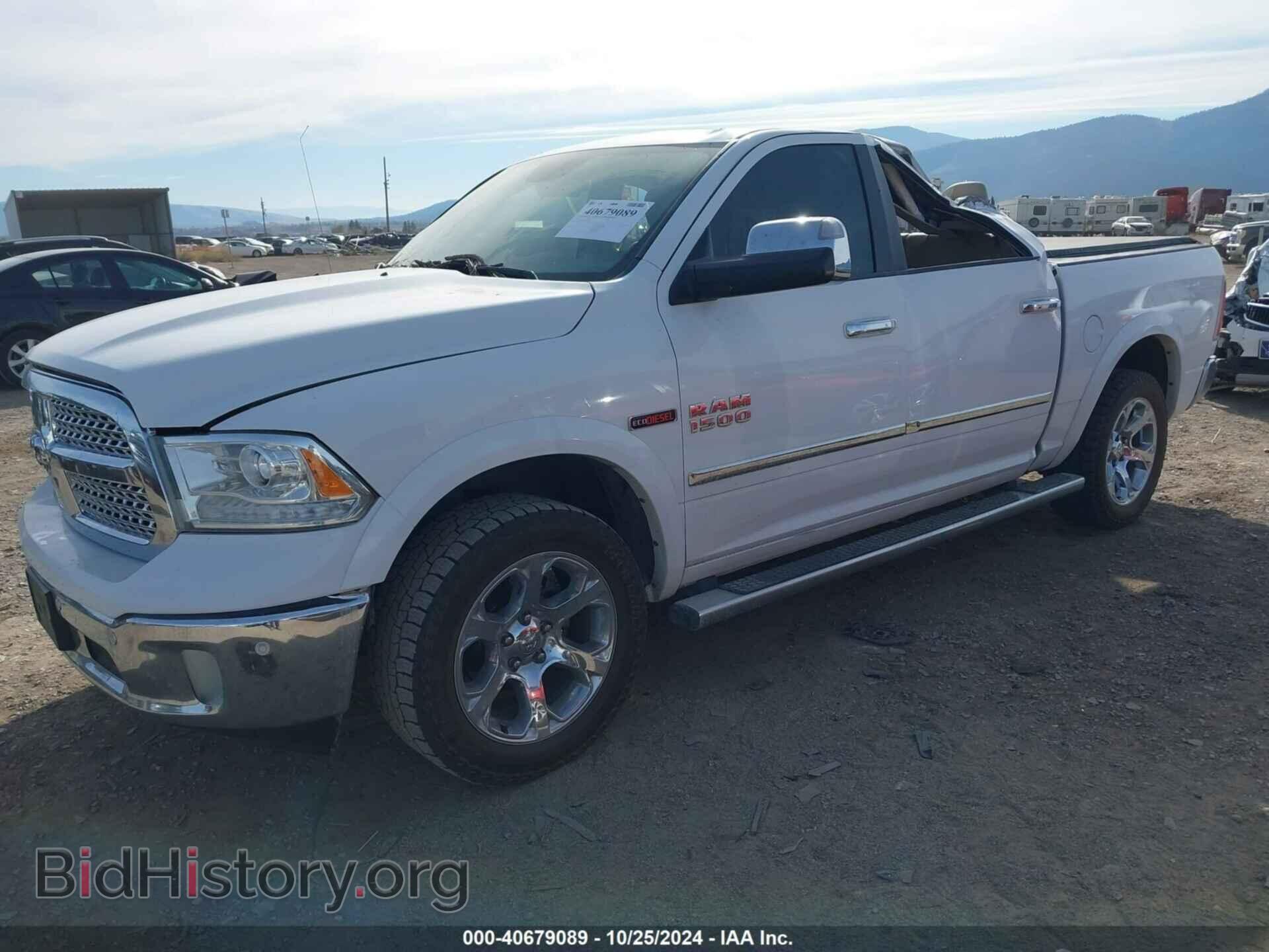 2016 RAM 1500 - VIN: 1C6RR7NM2GS144639 - Фото 2