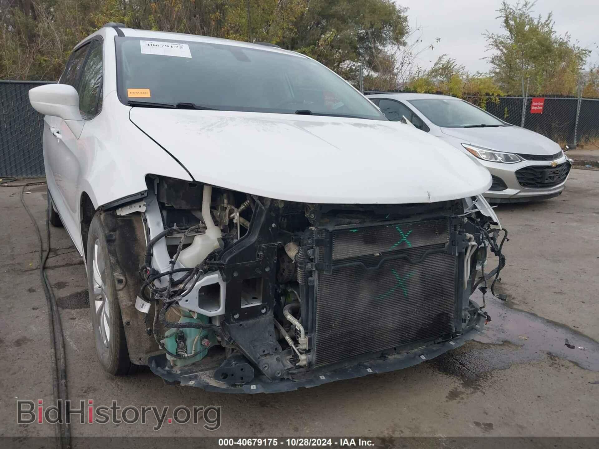 2017 CHRYSLER PACIFICA - VIN: 2C4RC1BG0HR702643 - Фото 6