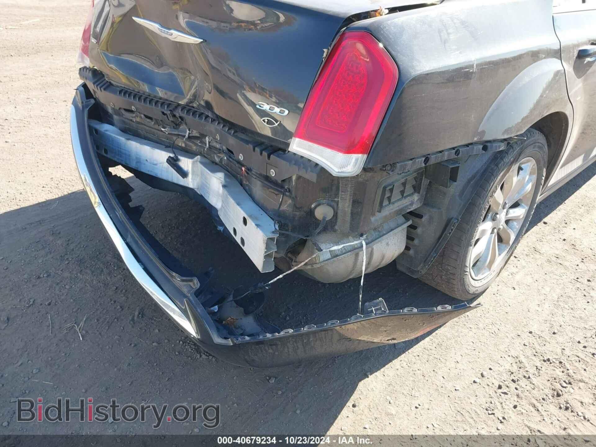 2017 CHRYSLER 300 - VIN: 2C3CCARG1HH621995 - Фото 6