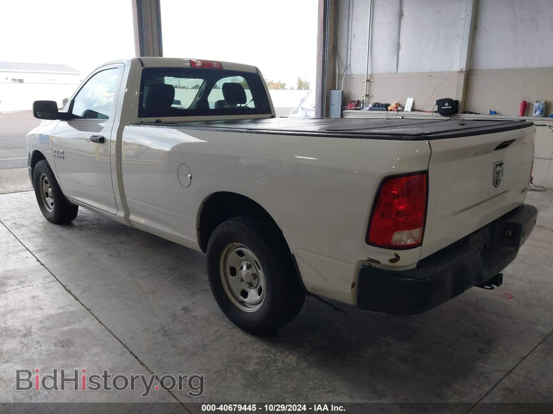 2018 RAM 1500 - VIN: 3C6JR6DG4JG238183 - Фото 3