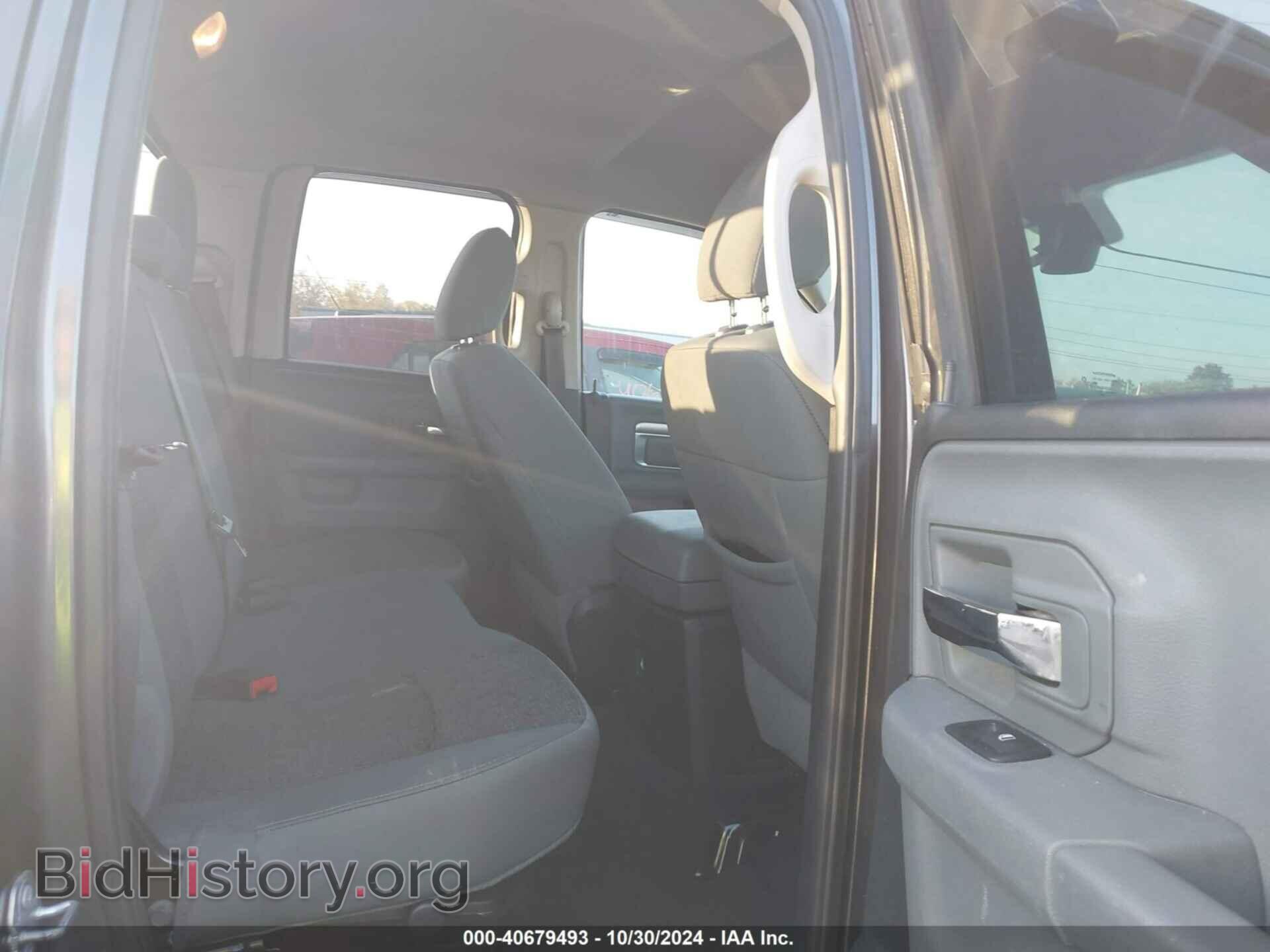 2018 RAM 1500 - VIN: 1C6RR7GGXJS247564 - Фото 8