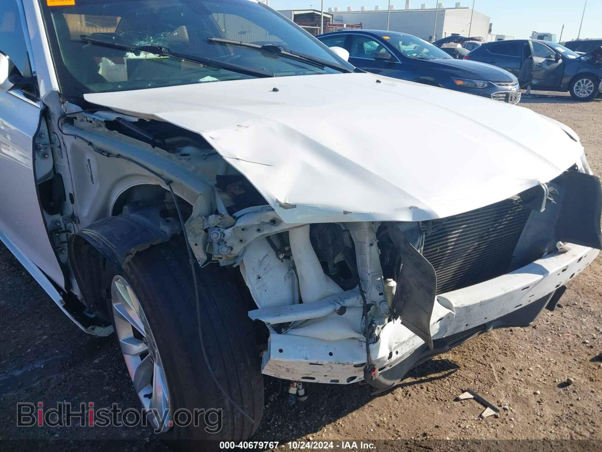 2015 CHRYSLER 300 - VIN: 2C3CCAAG3FH868220 - Фото 6