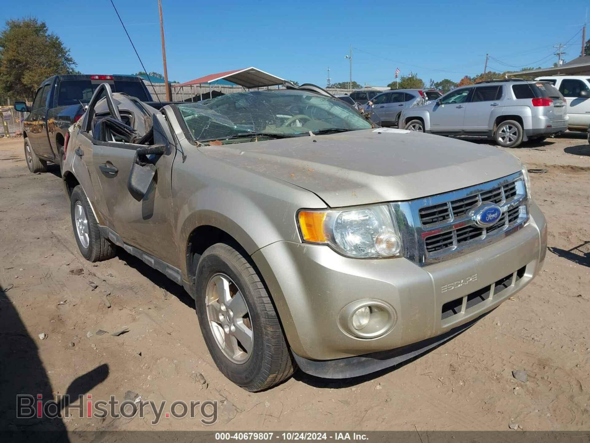 Фотография 1FMCU0DG1BKC70429 - FORD ESCAPE 2011