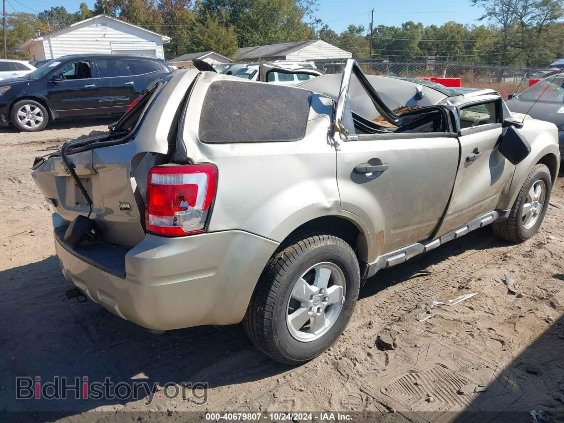2011 FORD ESCAPE - VIN: 1FMCU0DG1BKC70429 - Фото 4