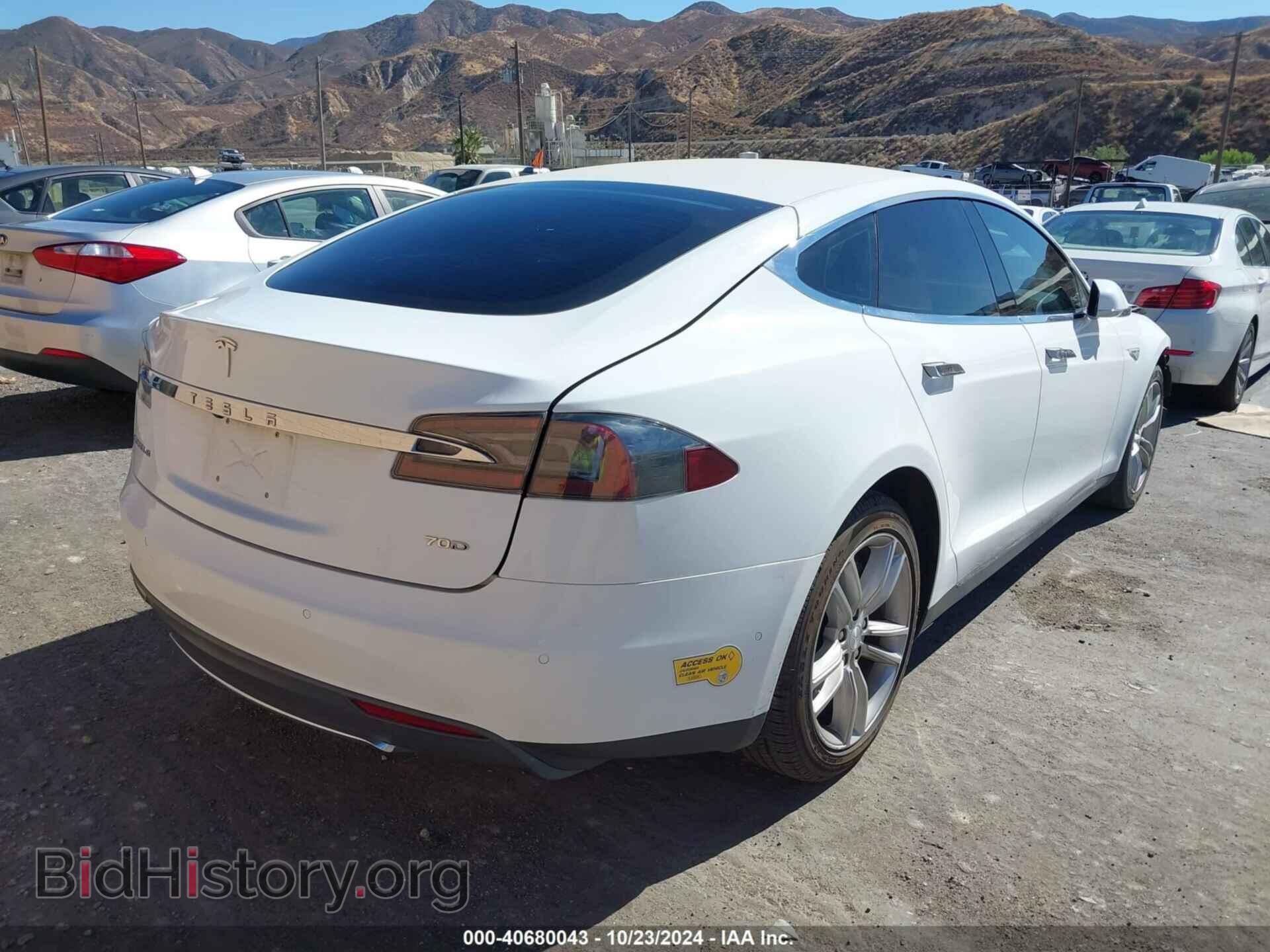2015 TESLA MODEL S - VIN: 5YJSA1E2XFF107833 - Photo 4