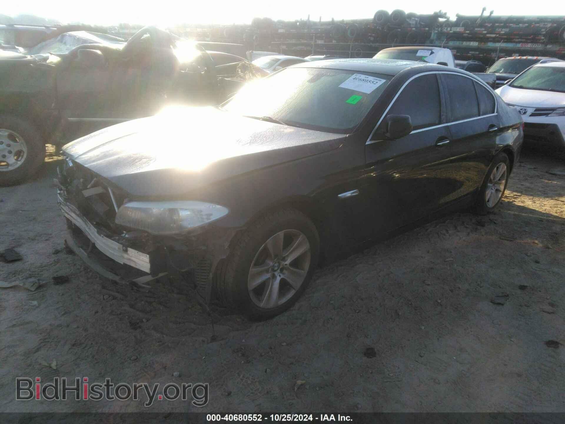 2013 BMW 528I - VIN: WBAXG5C55DDY36722 - Фото 2