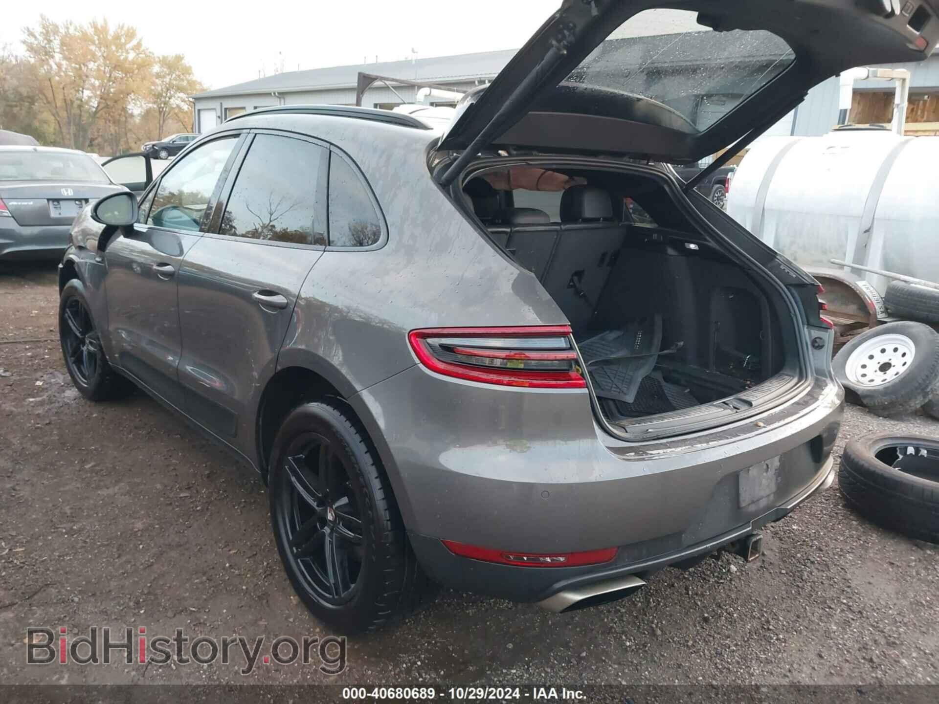 2017 PORSCHE MACAN - VIN: WP1AA2A53HLB08984 - Photo 3
