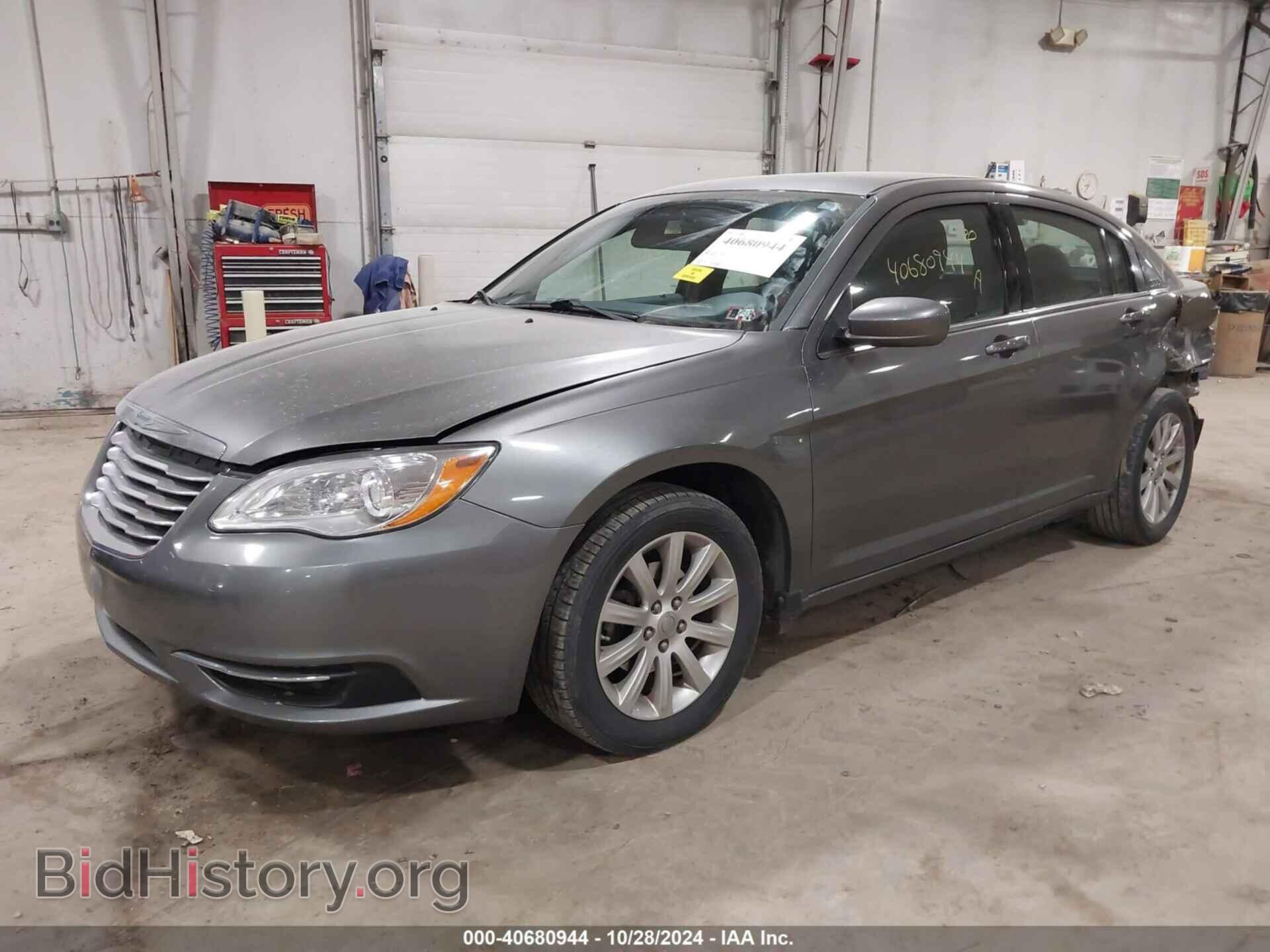 2013 CHRYSLER 200 - VIN: 1C3CCBBB4DN500710 - Фото 2