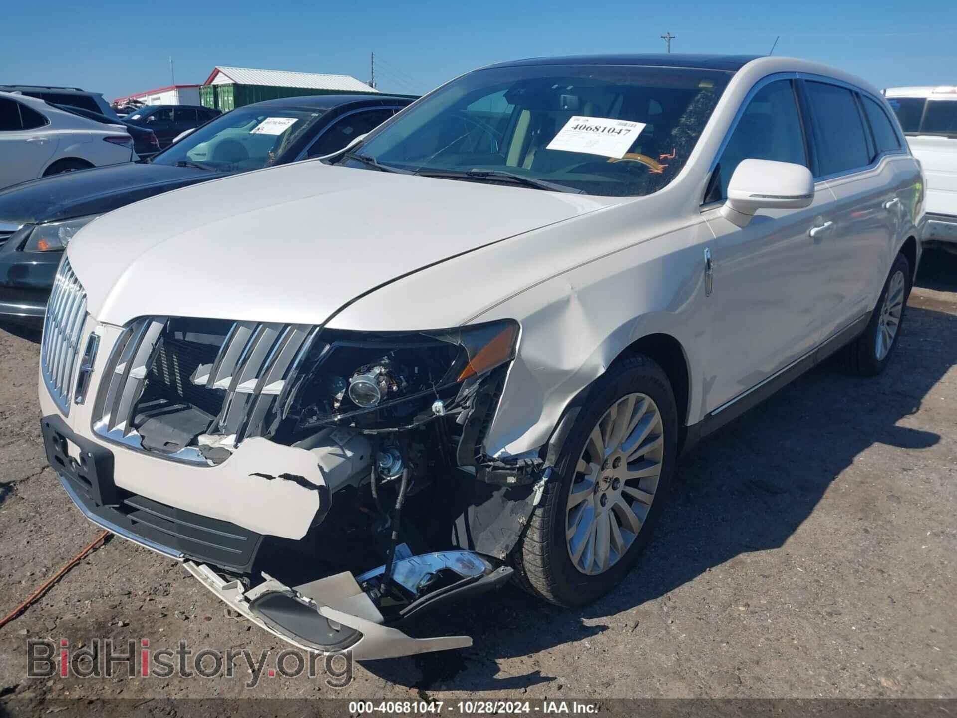 2011 LINCOLN MKT - VIN: 2LMHJ5AR6BBJ54367 - Photo 6